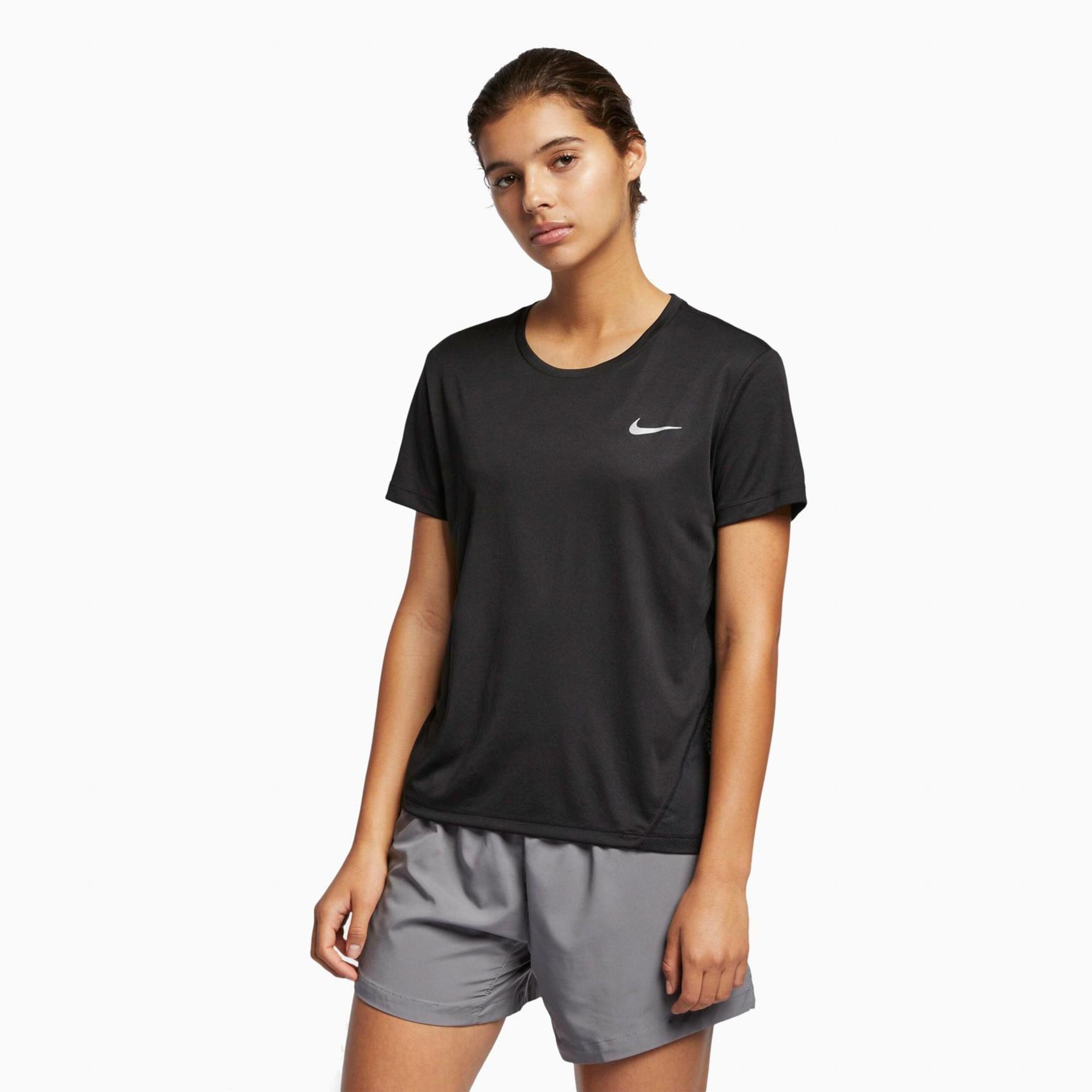 T-shirt Running Nike