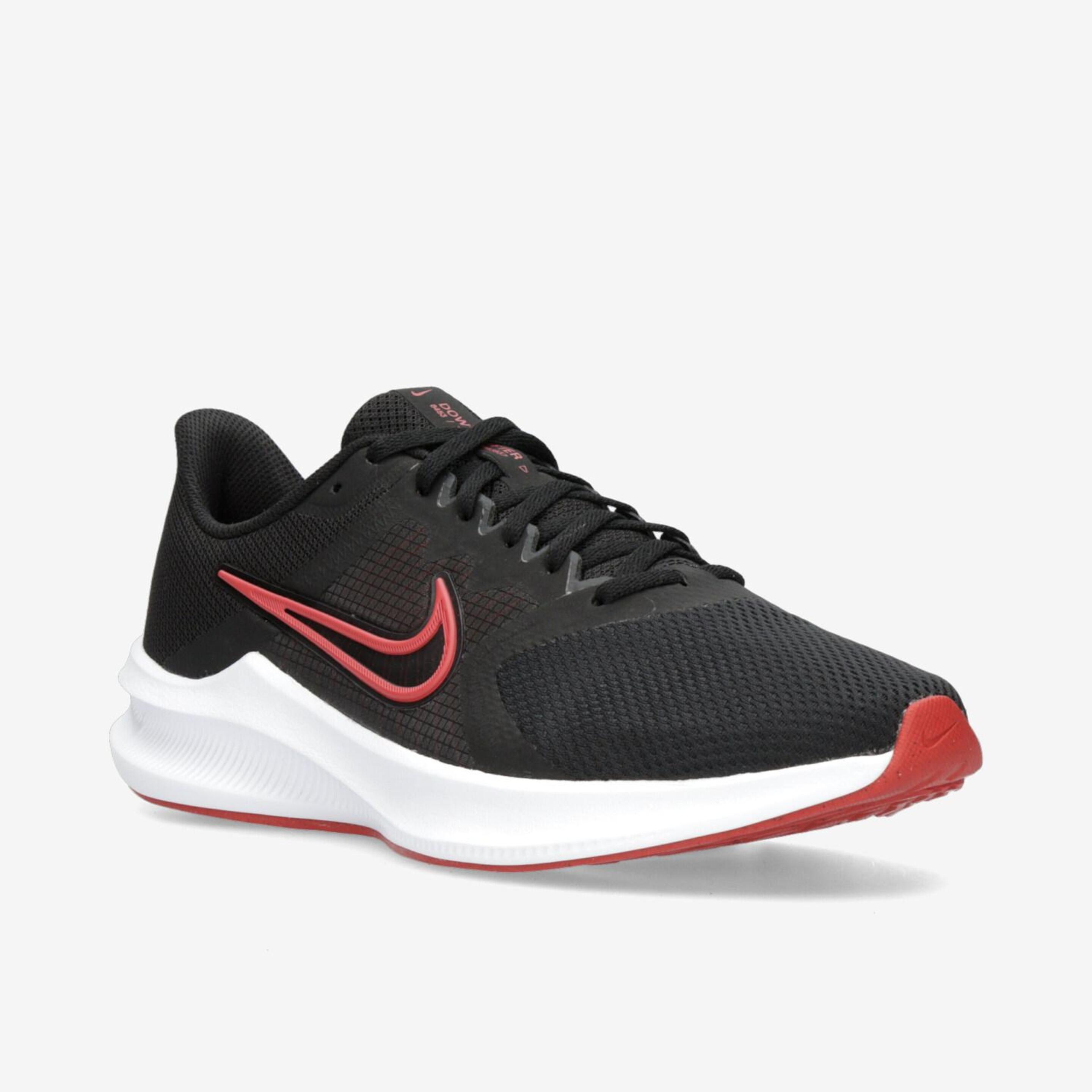 Nike Downshifter 11