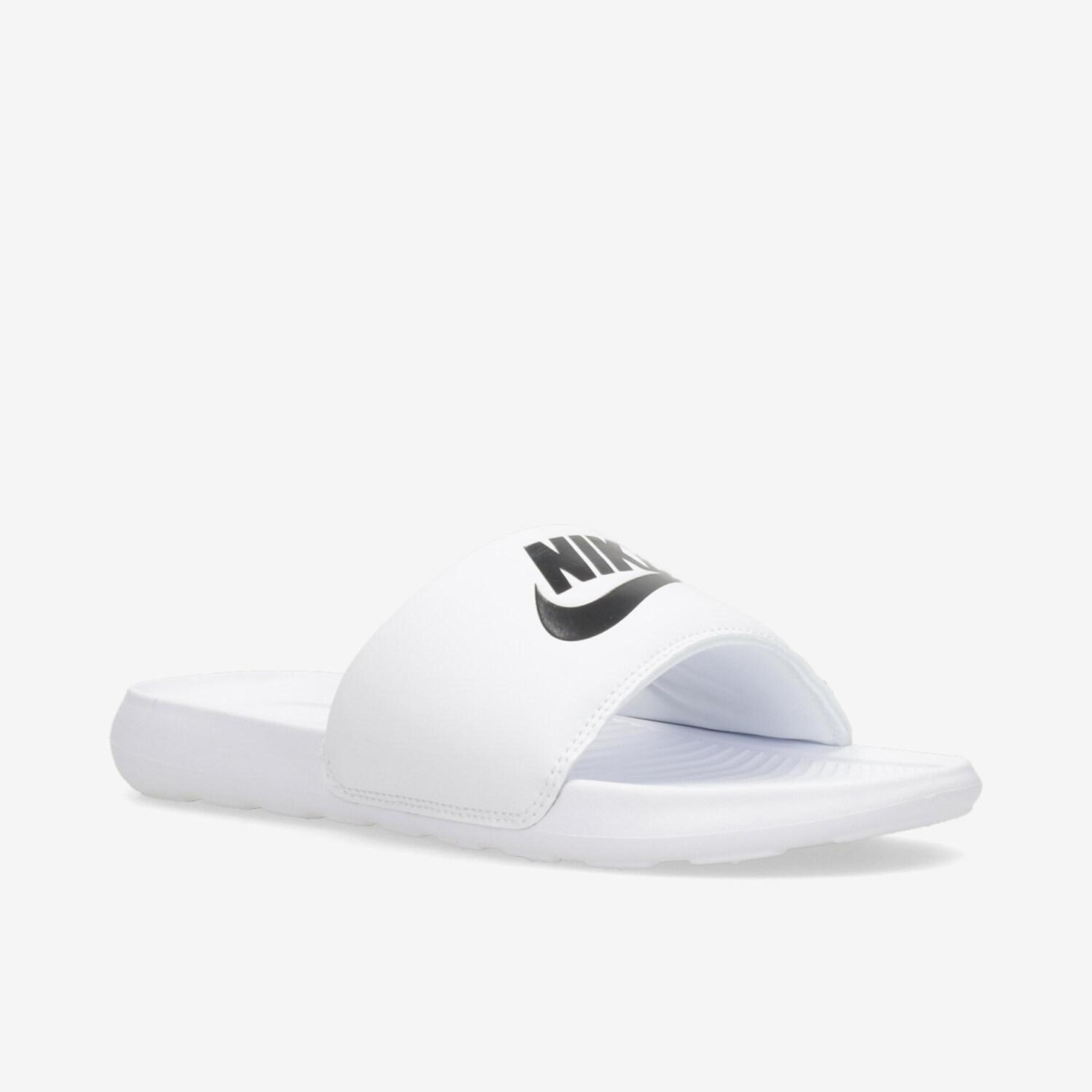 Chinelos Nike Victori