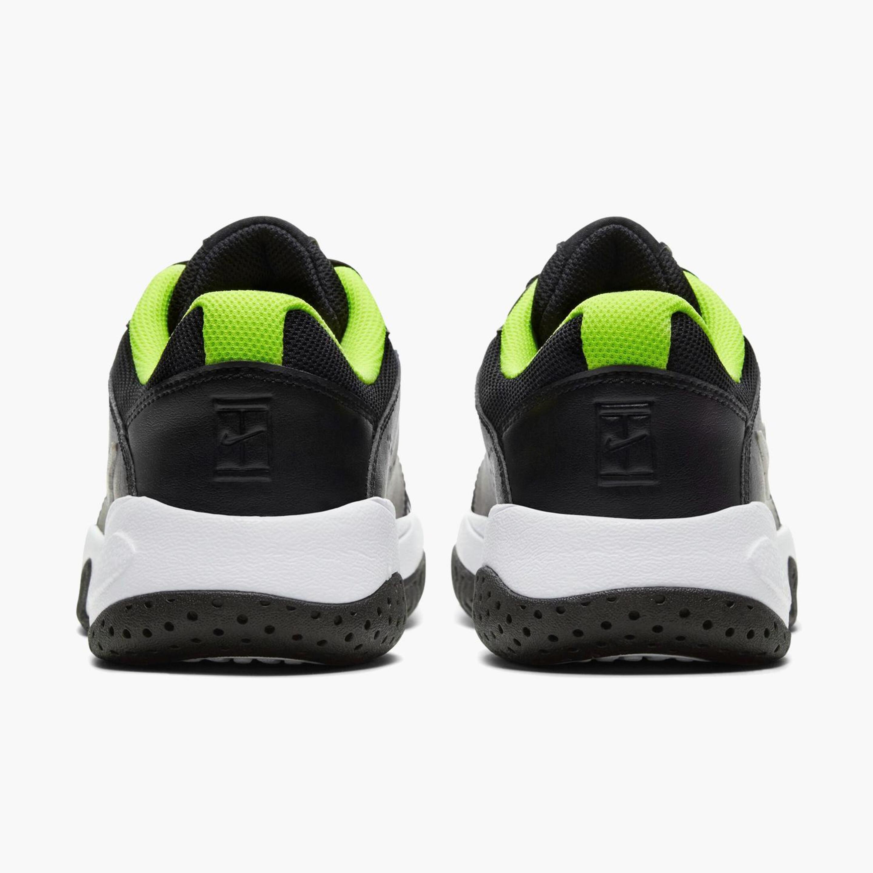 Nike Court Lite 2