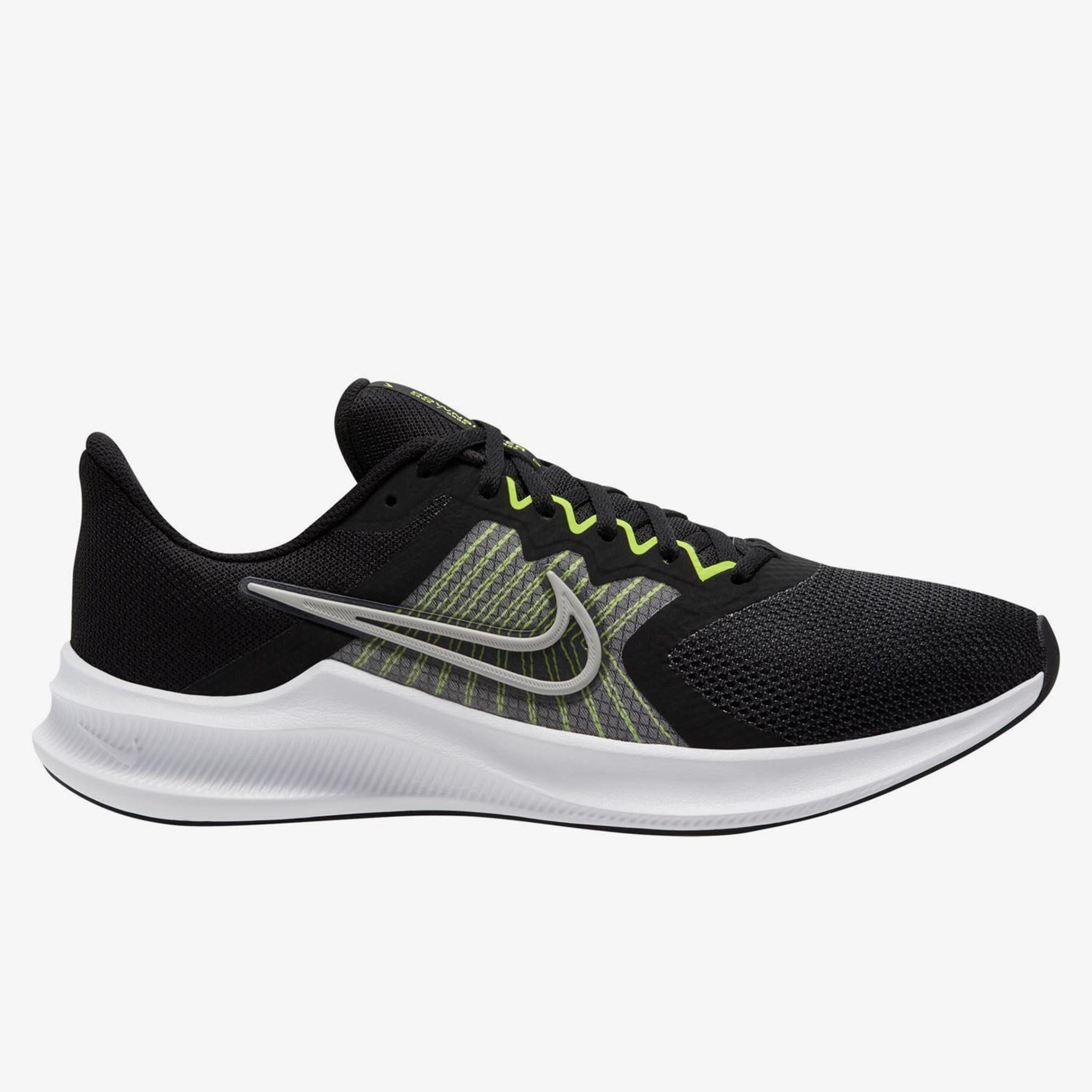 Nike Downshifter 11