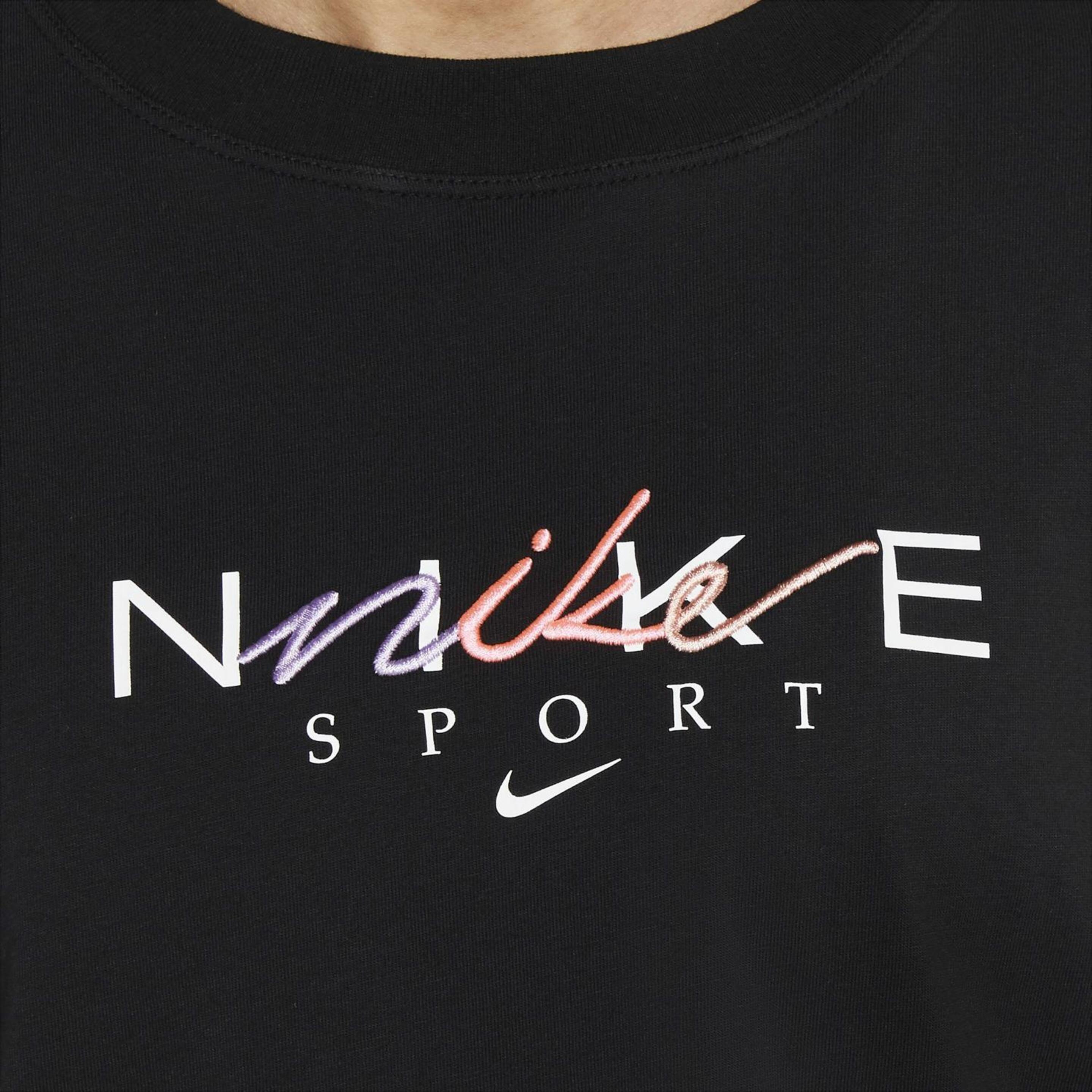 T-shirt Nike