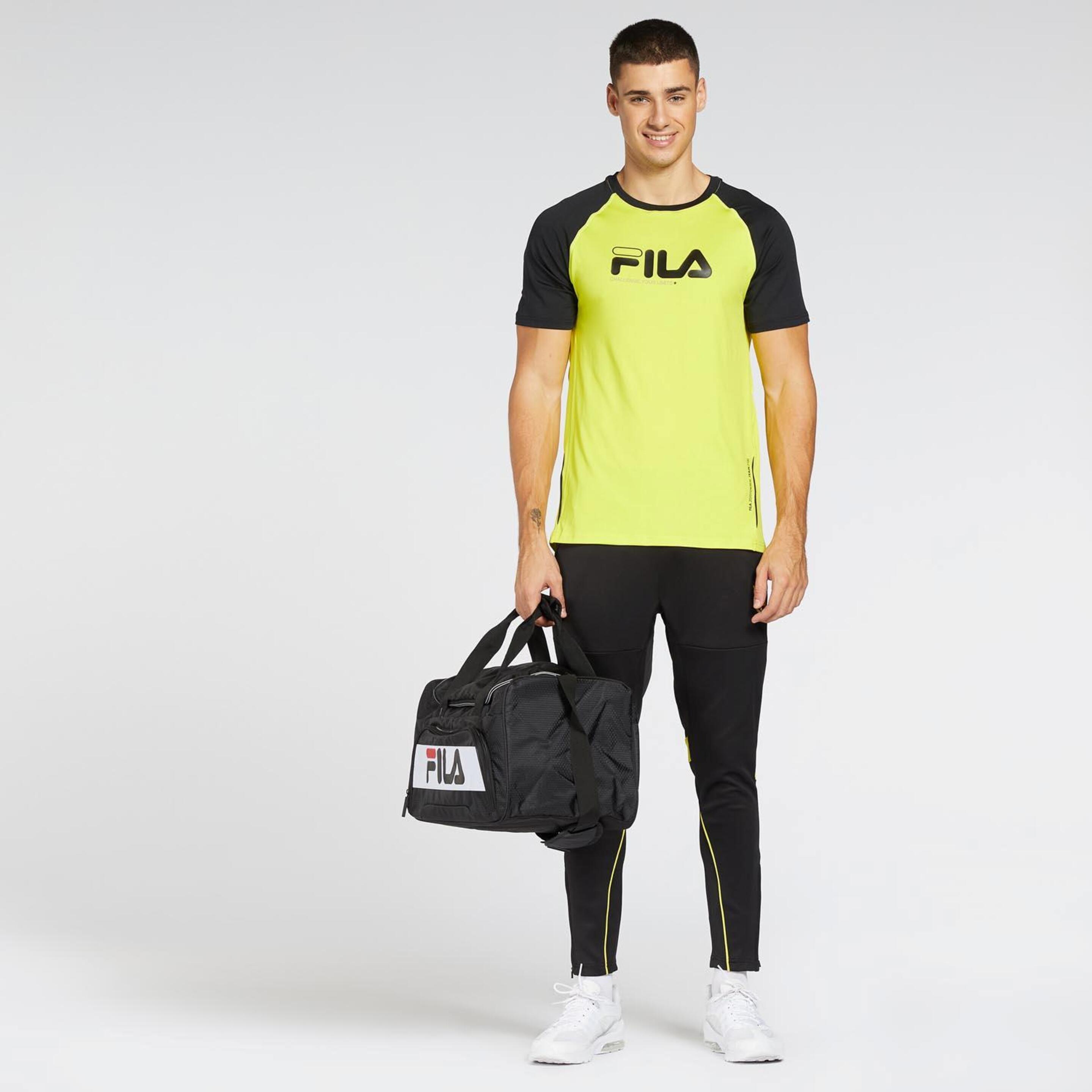 Fila Training