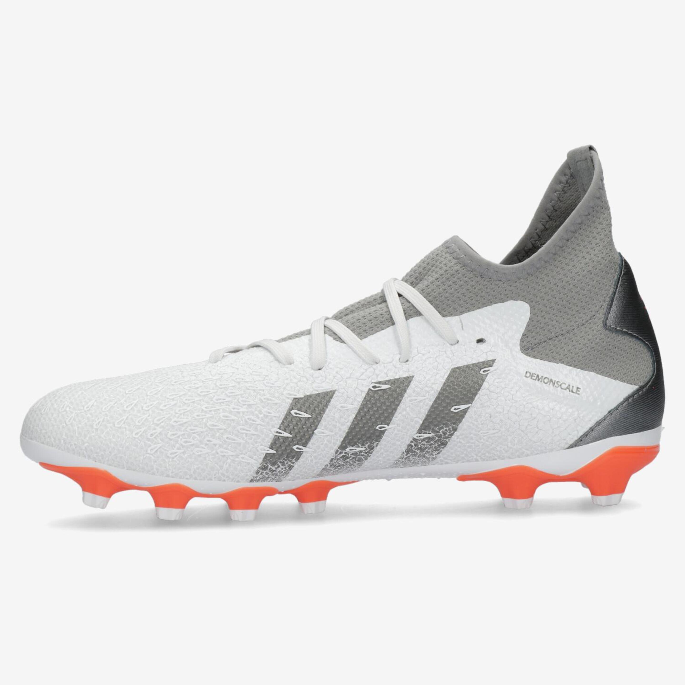 adidas Predator Freak 3