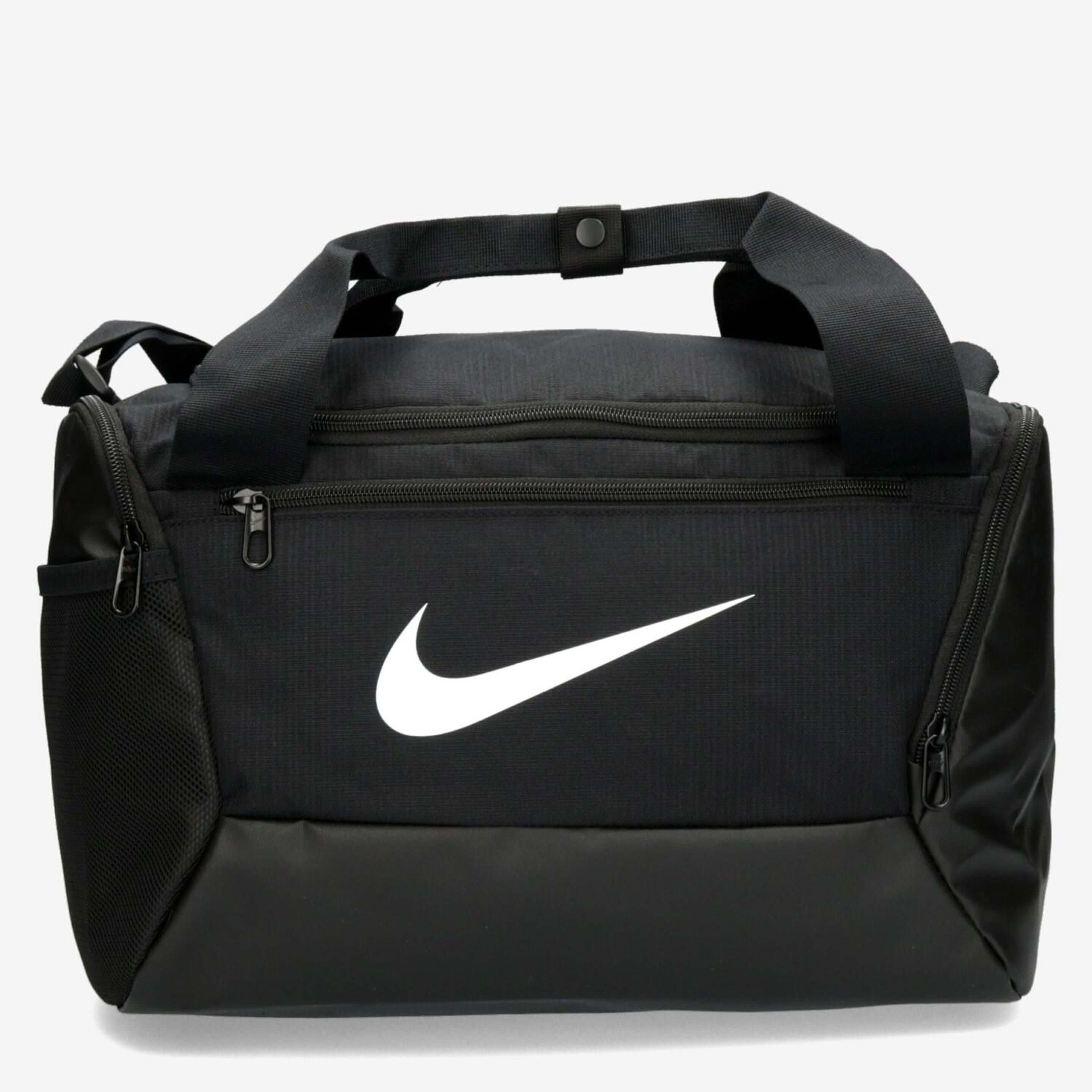 Nike Brasilia 9.5 - negro - Bolsa Deporte 25 L