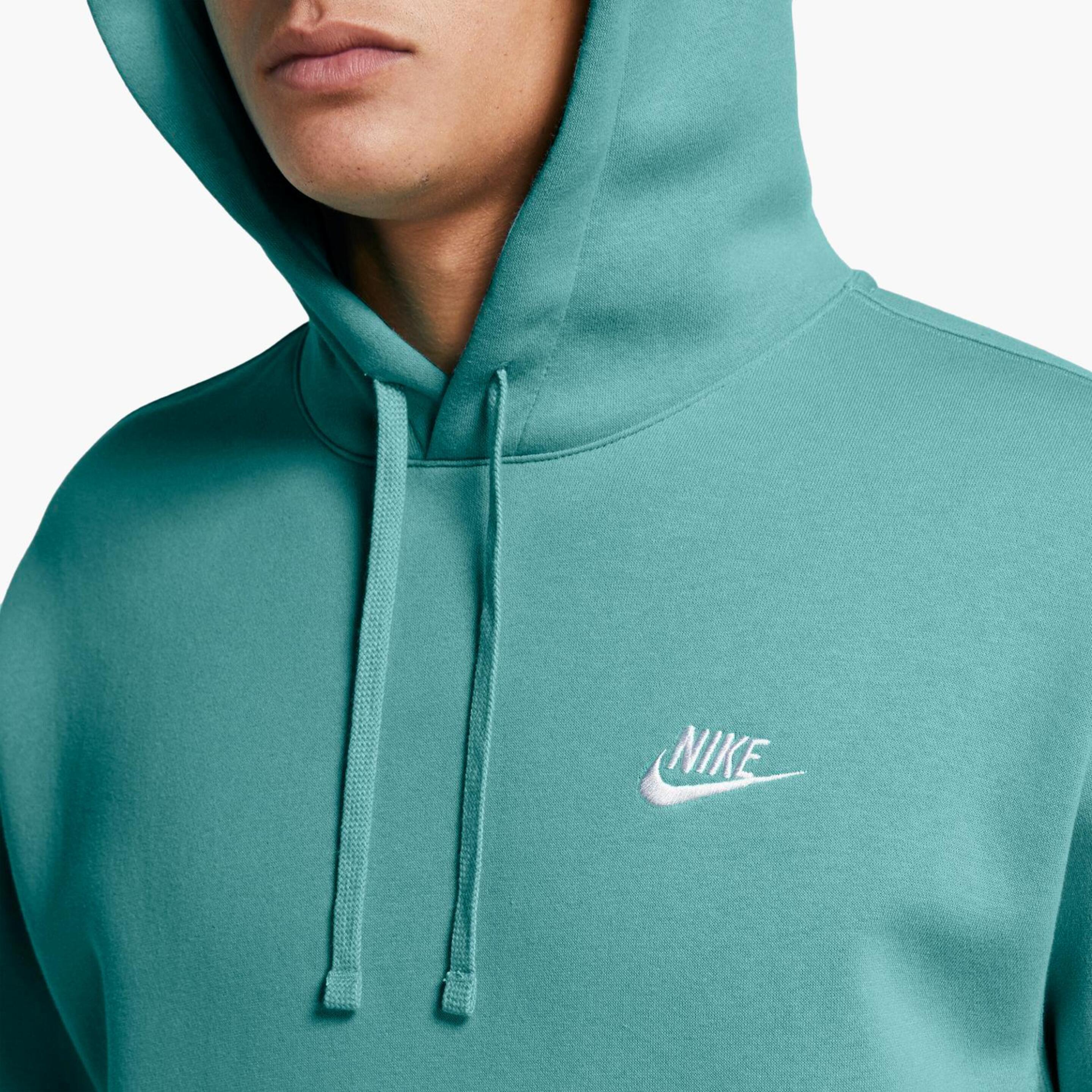 Nike Club