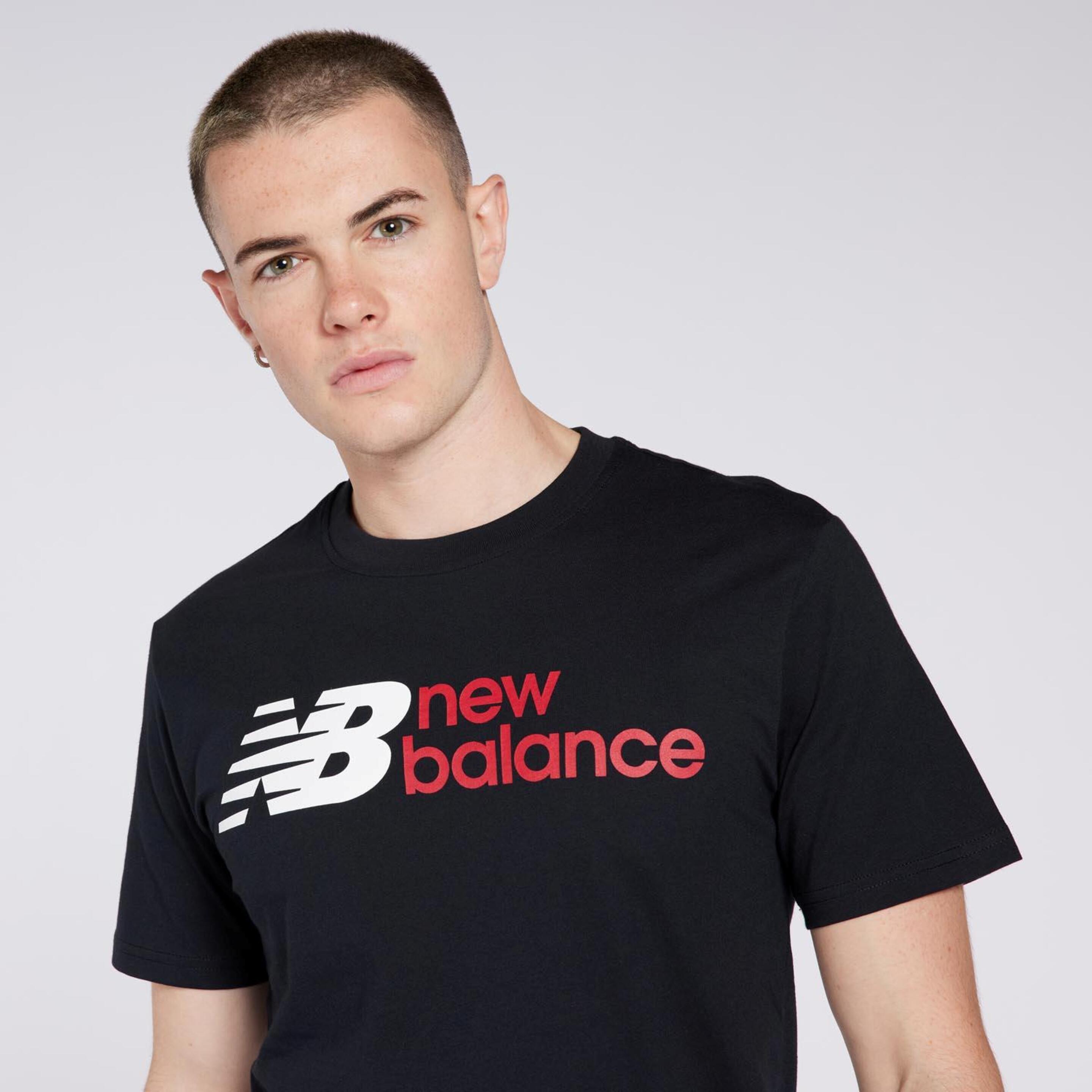 New Balance Old School - Preto - T-shirt Homem | Sport Zone