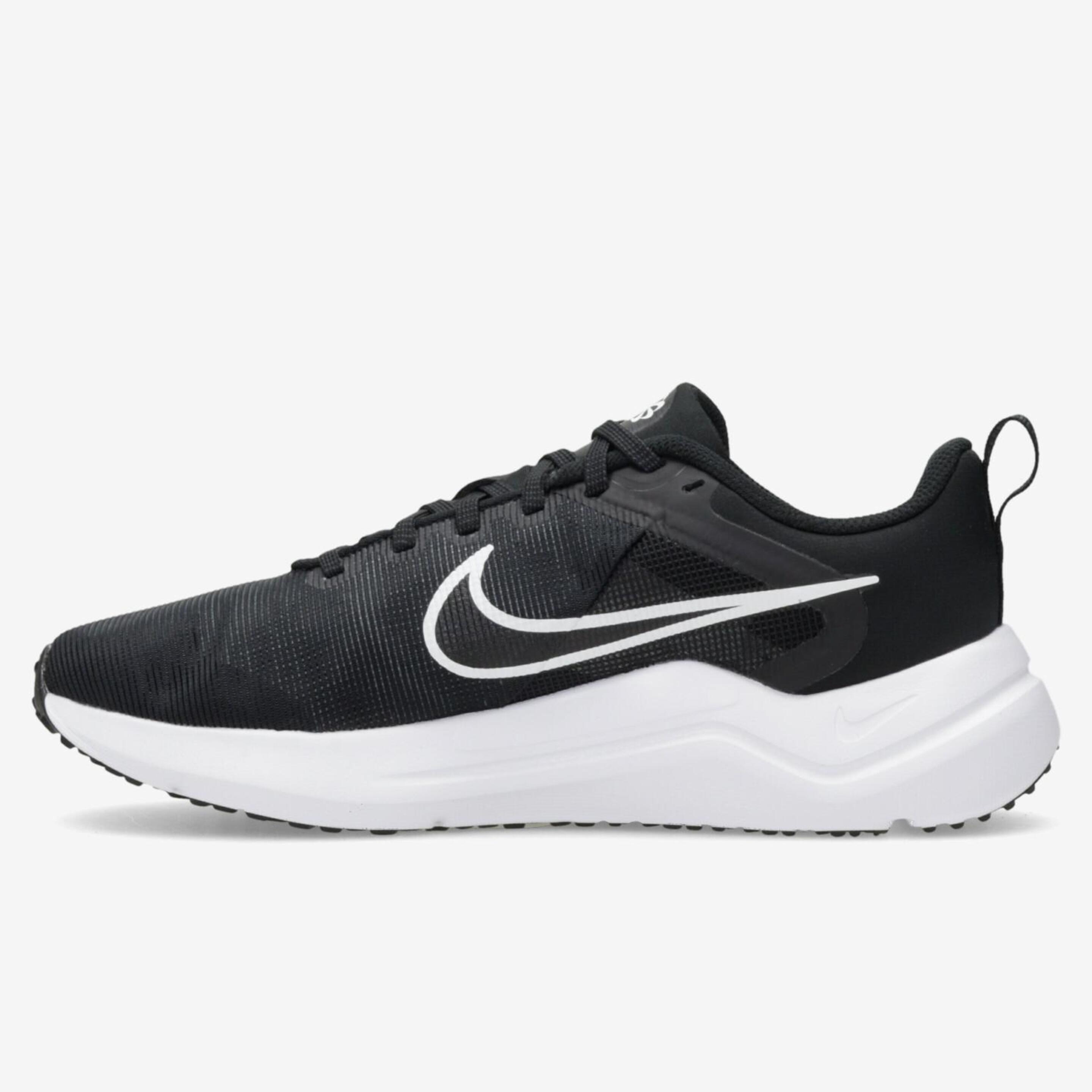 Nike Downshifter 12