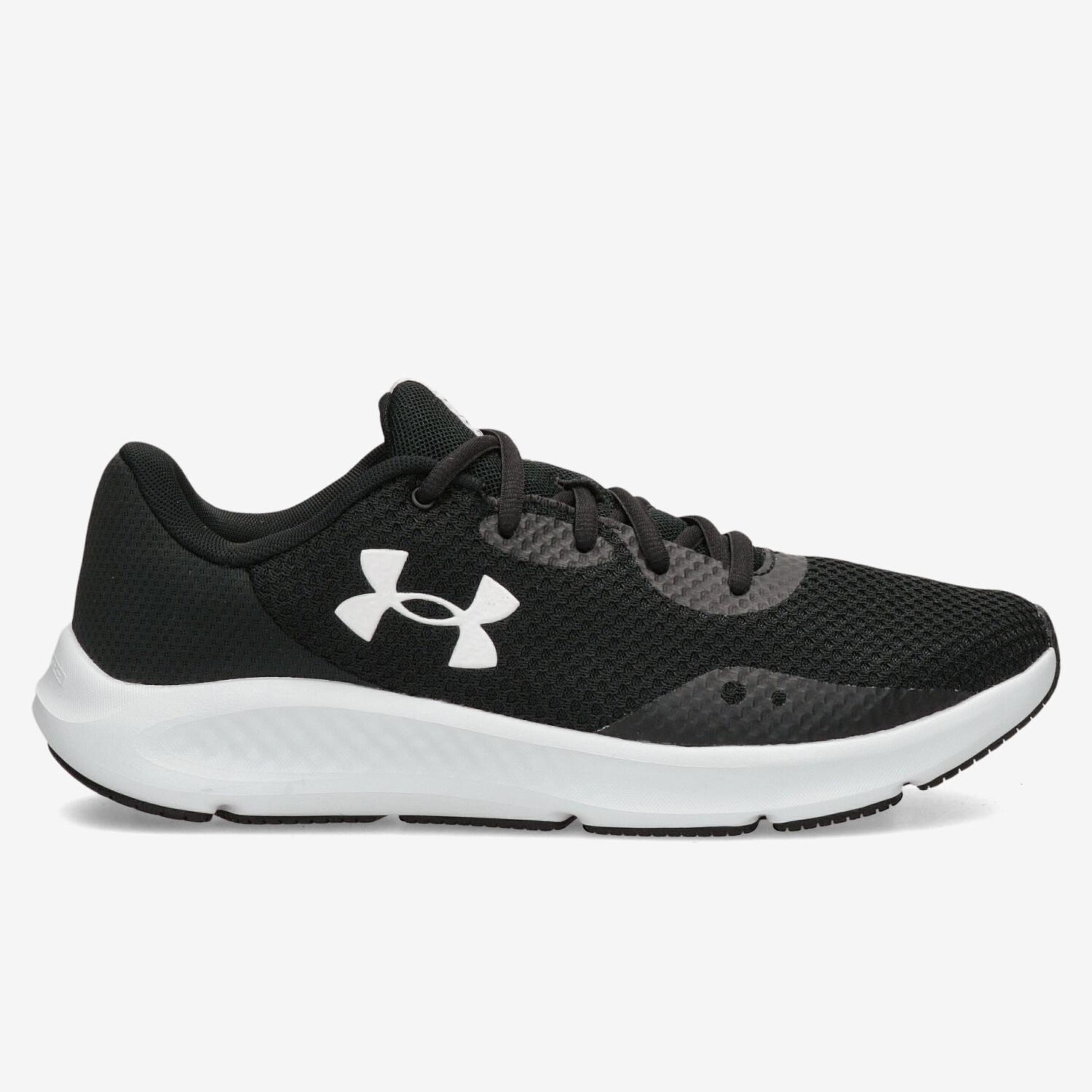 Under Armour Charged Pursuit 3