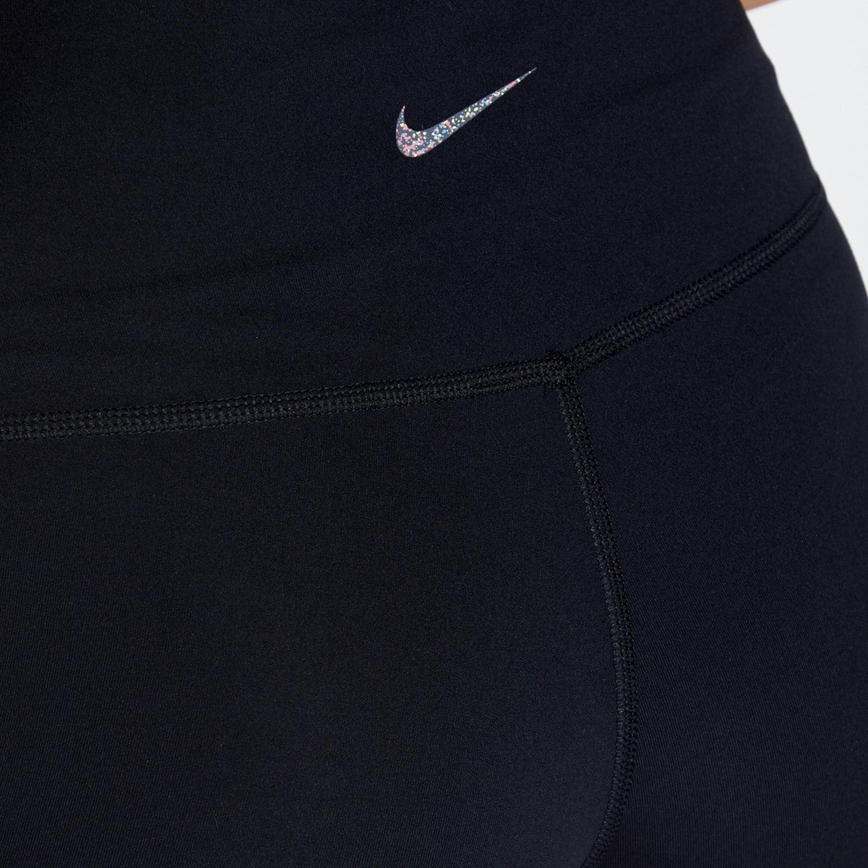 Nike Yoga - Negro - Mallas Cortas Mujer