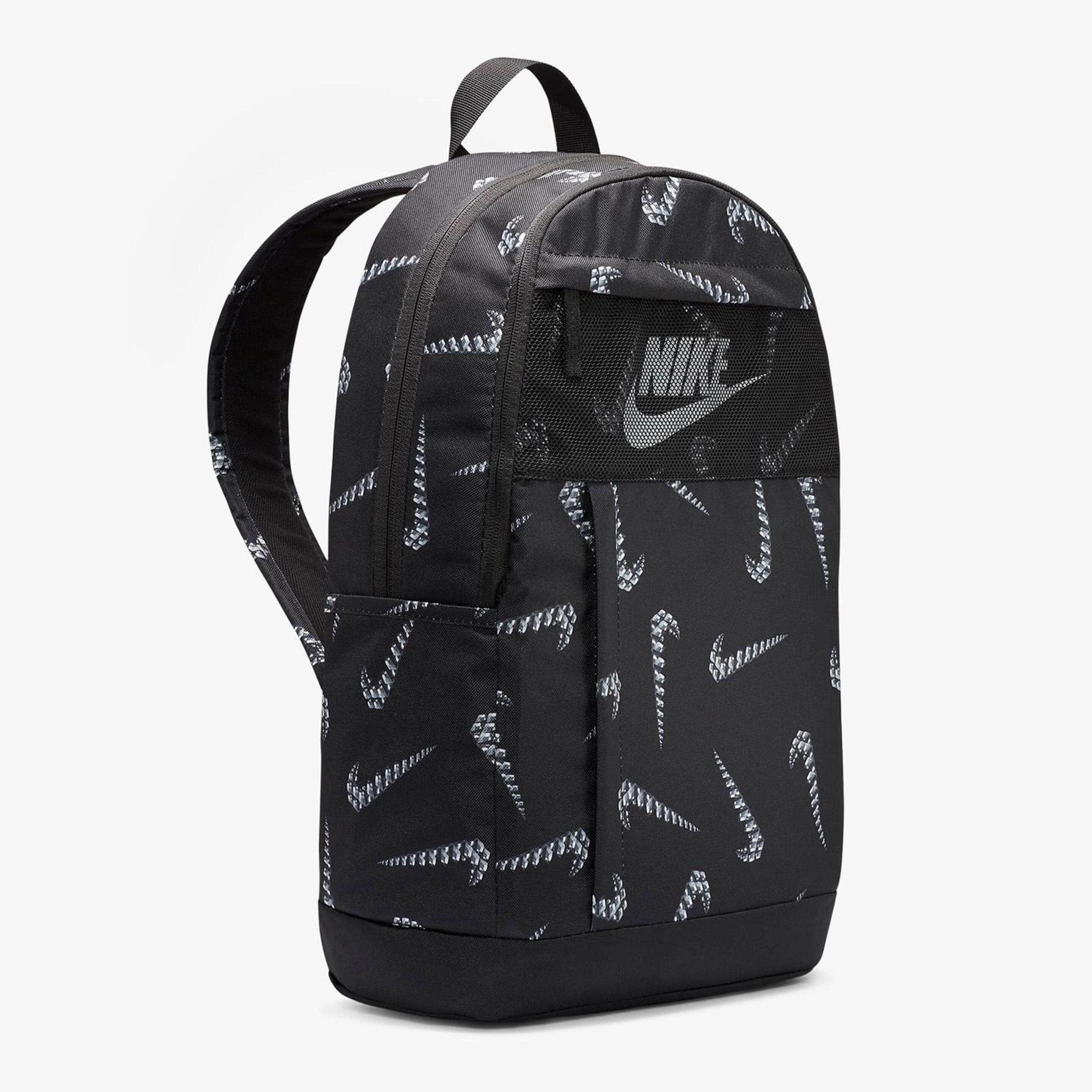 Nike Elemental