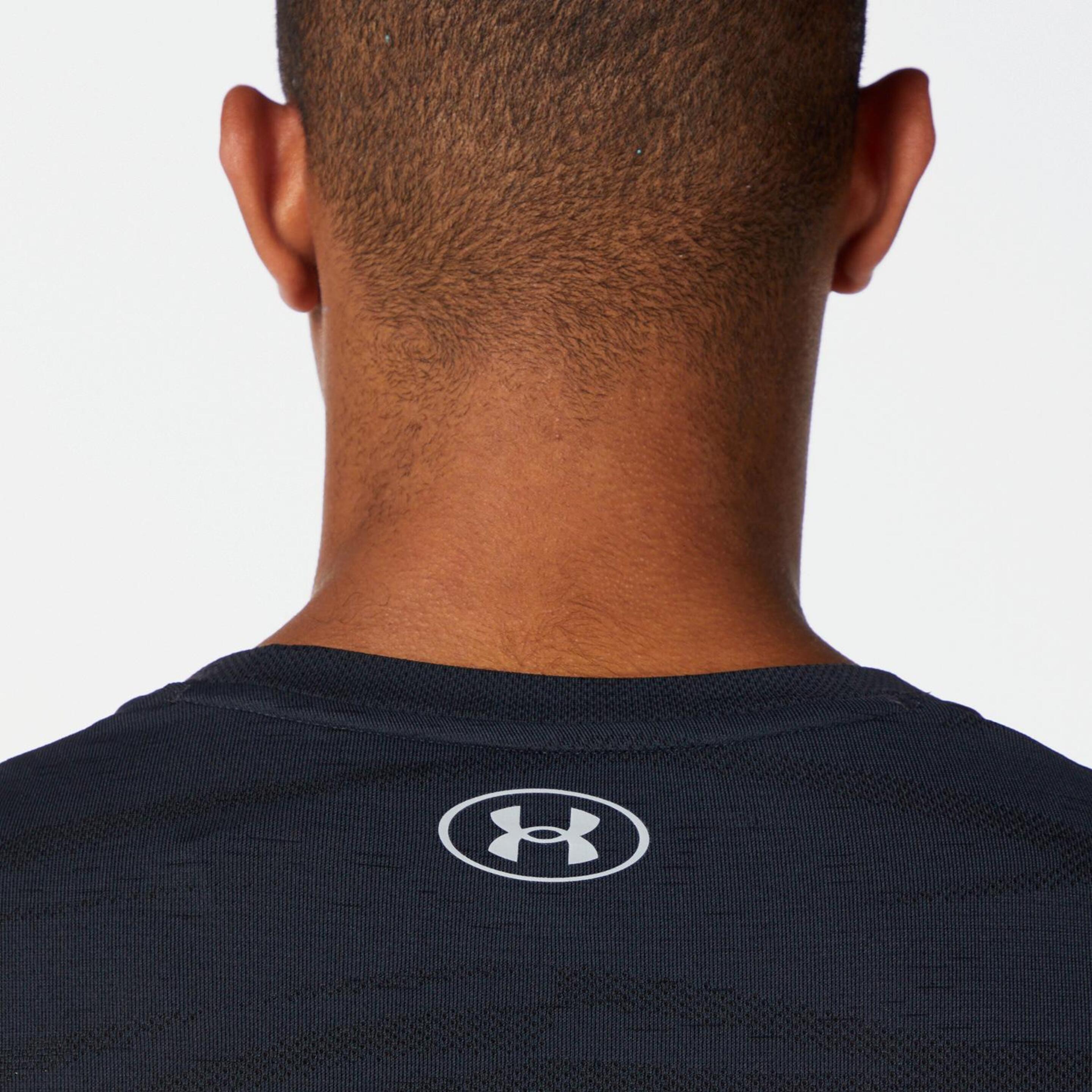 Under Armour Seamless Wave