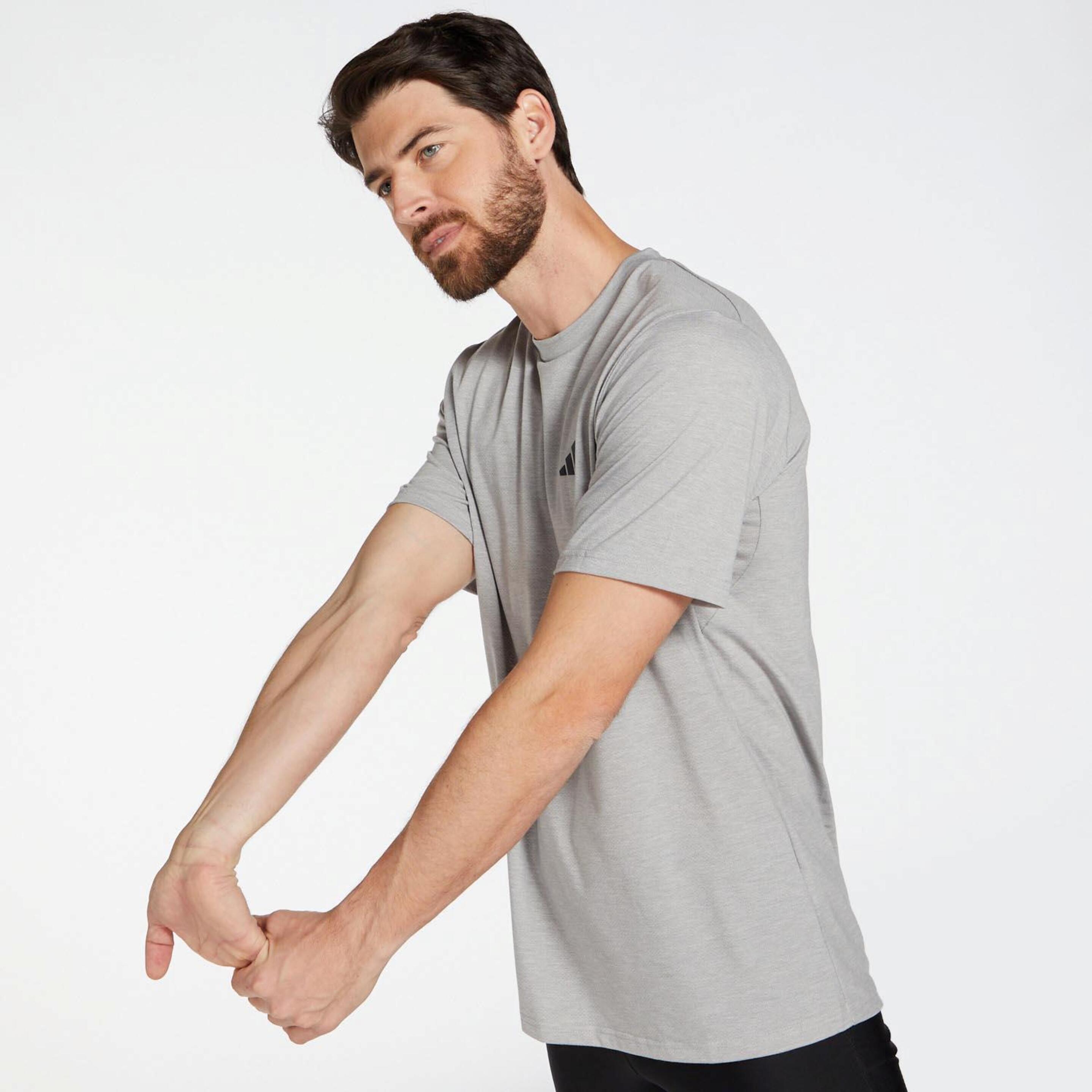 adidas Training - Gris - Camiseta Running Hombre  | Sprinter