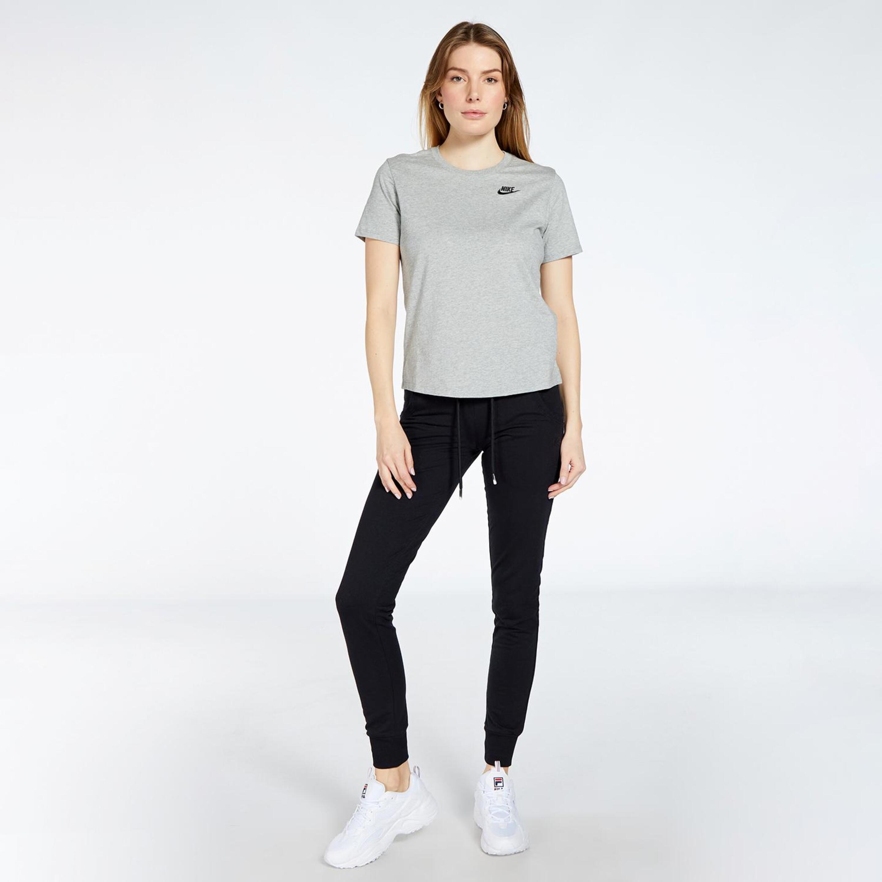 Nike Sportswear Club - Gris - Camiseta Mujer
