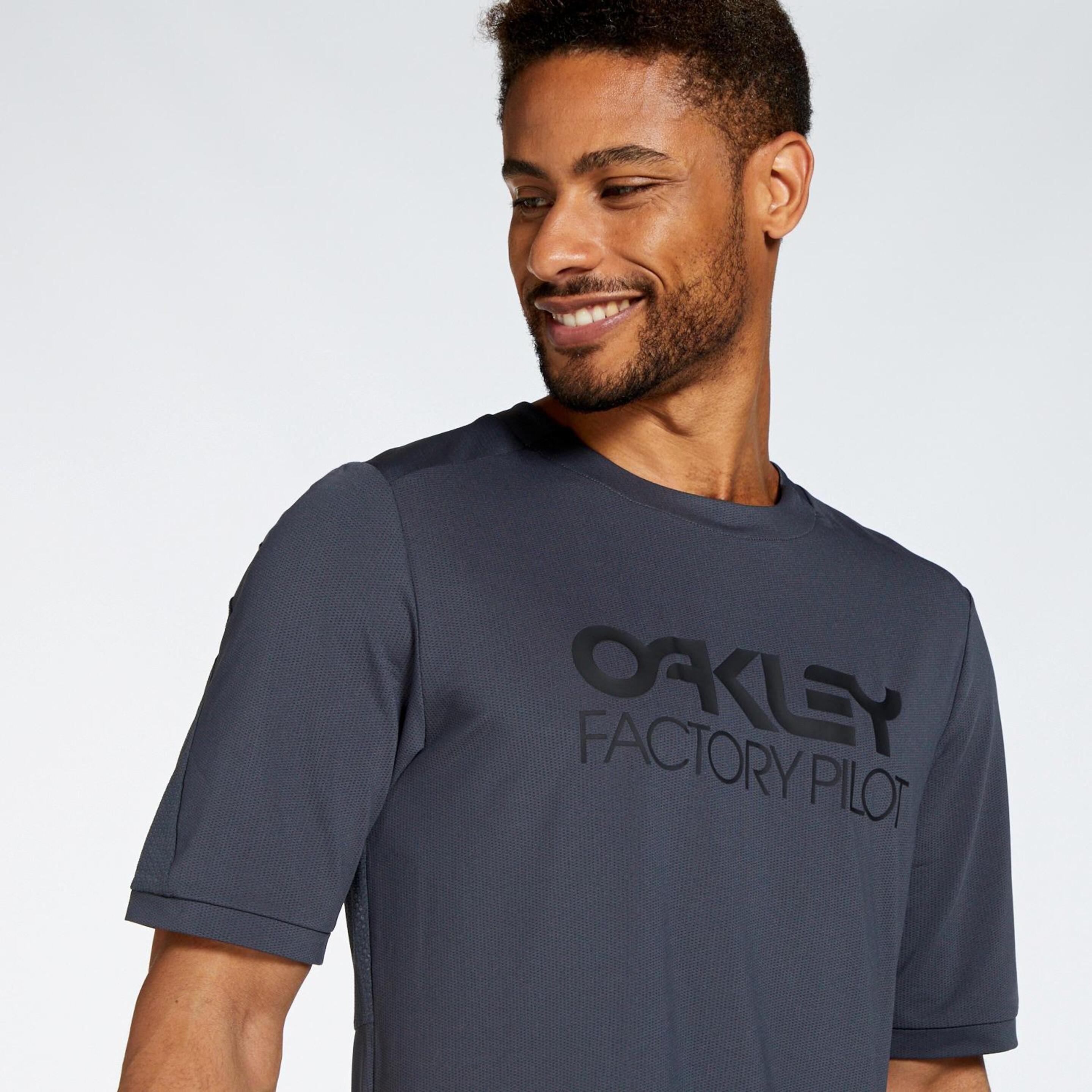 Oakley Factory Pilot - Gris - Camiseta Ciclismo Hombre