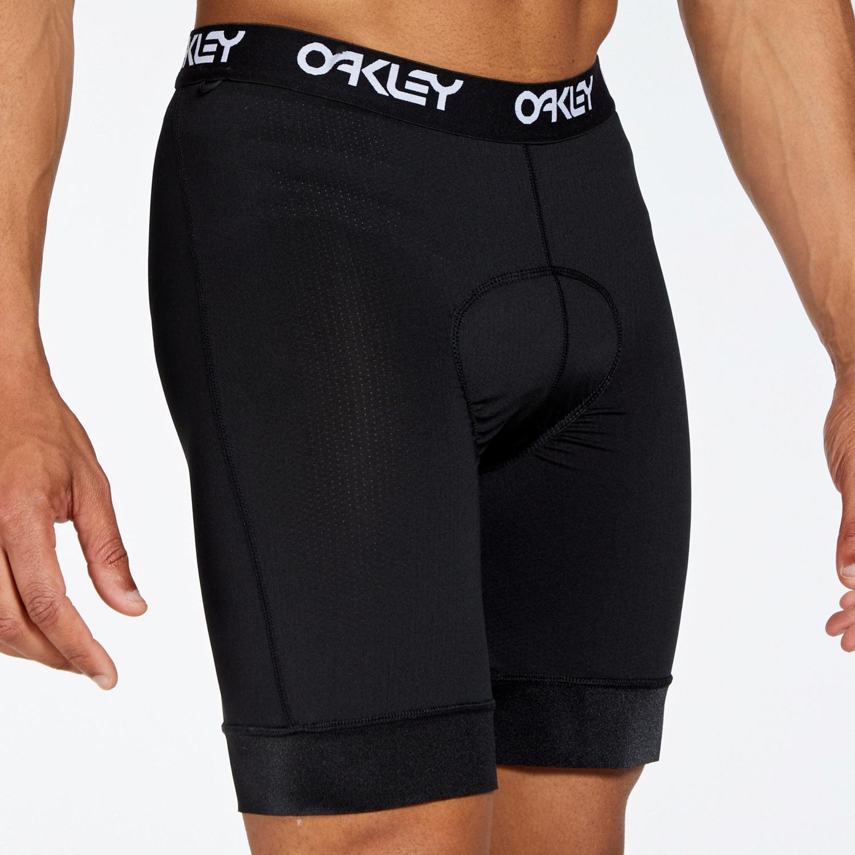 Oakley Drop In - Negro - Pantalón + Malla Ciclismo Hombre
