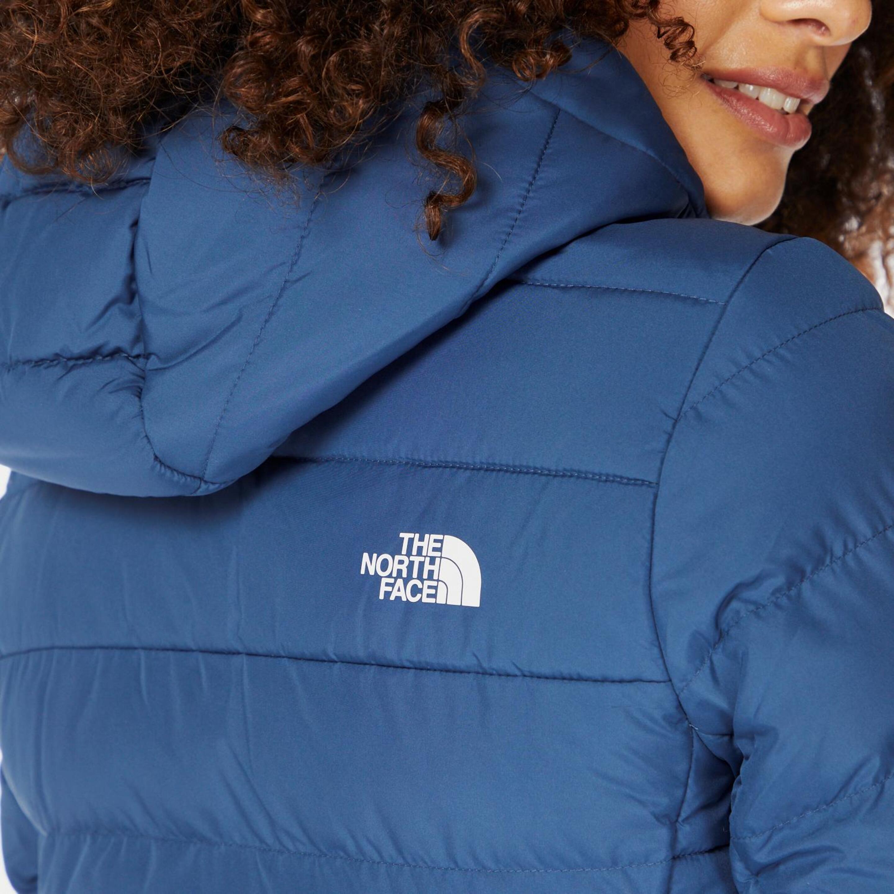 The North Face Aconcagua 4
