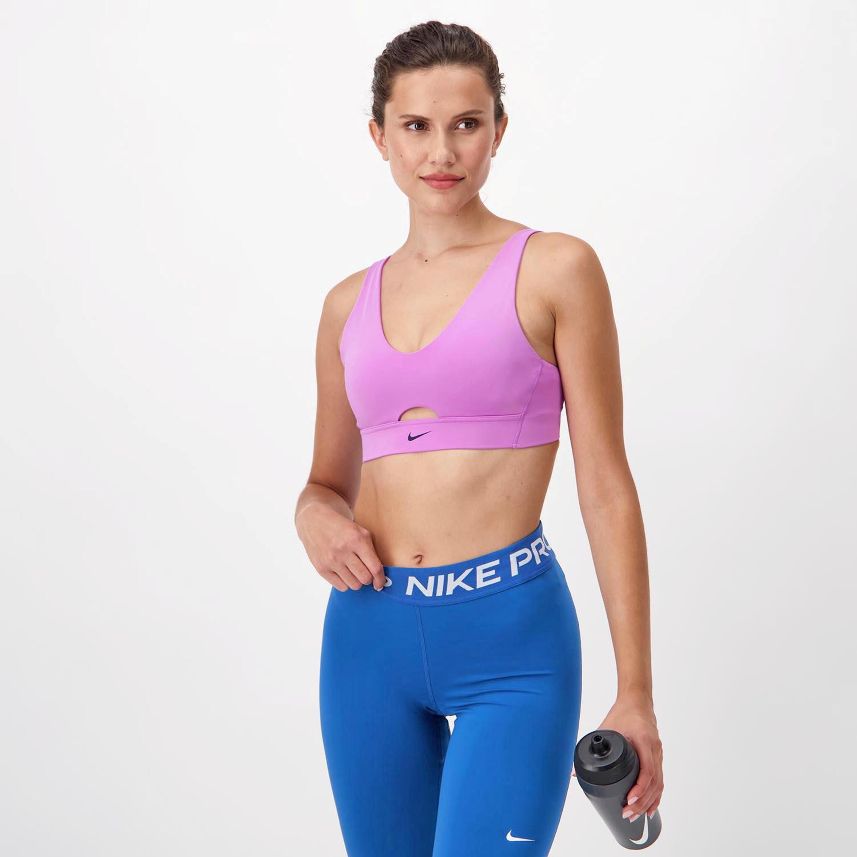 Nike Indy Plunge Cutout