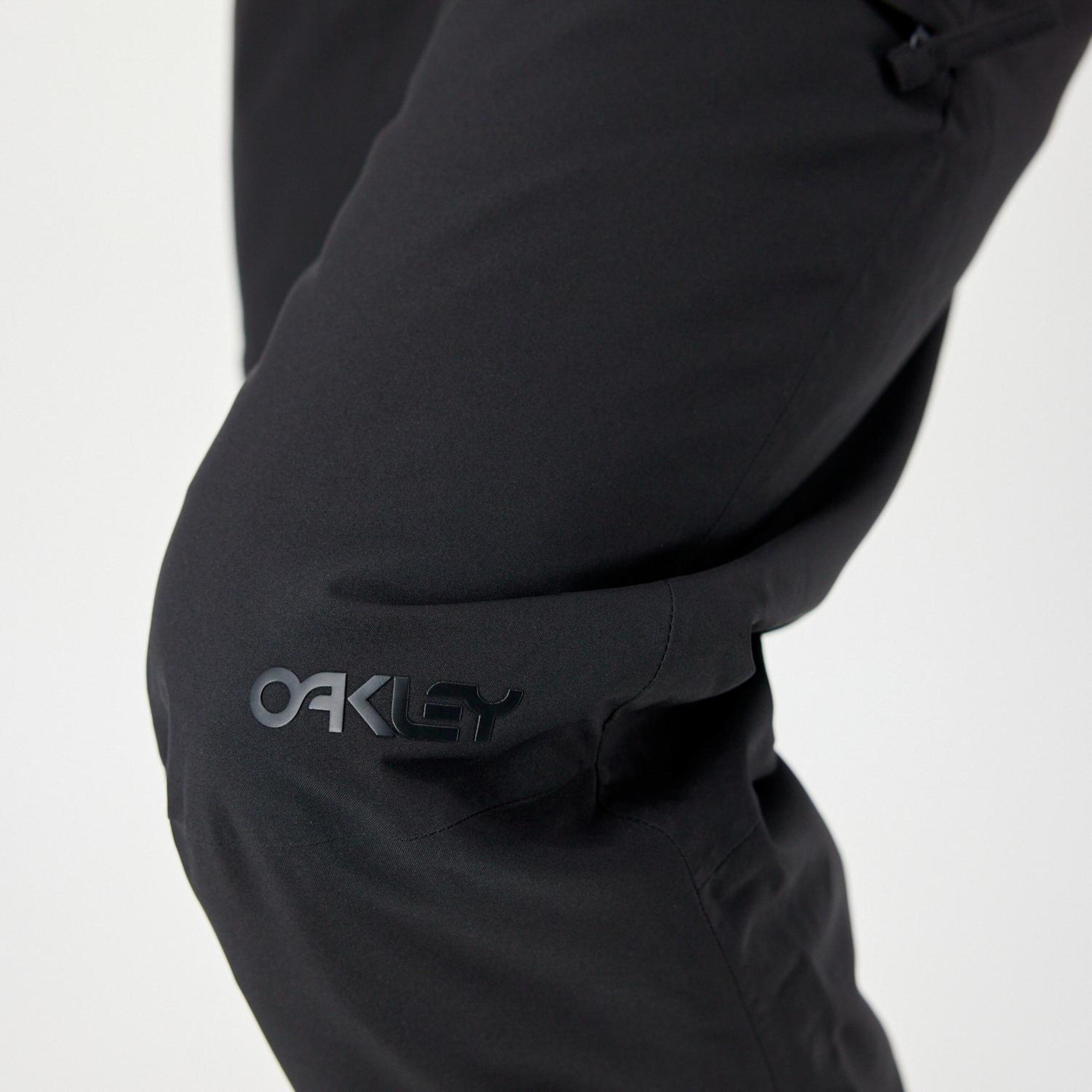 Oakley Axis Insulated