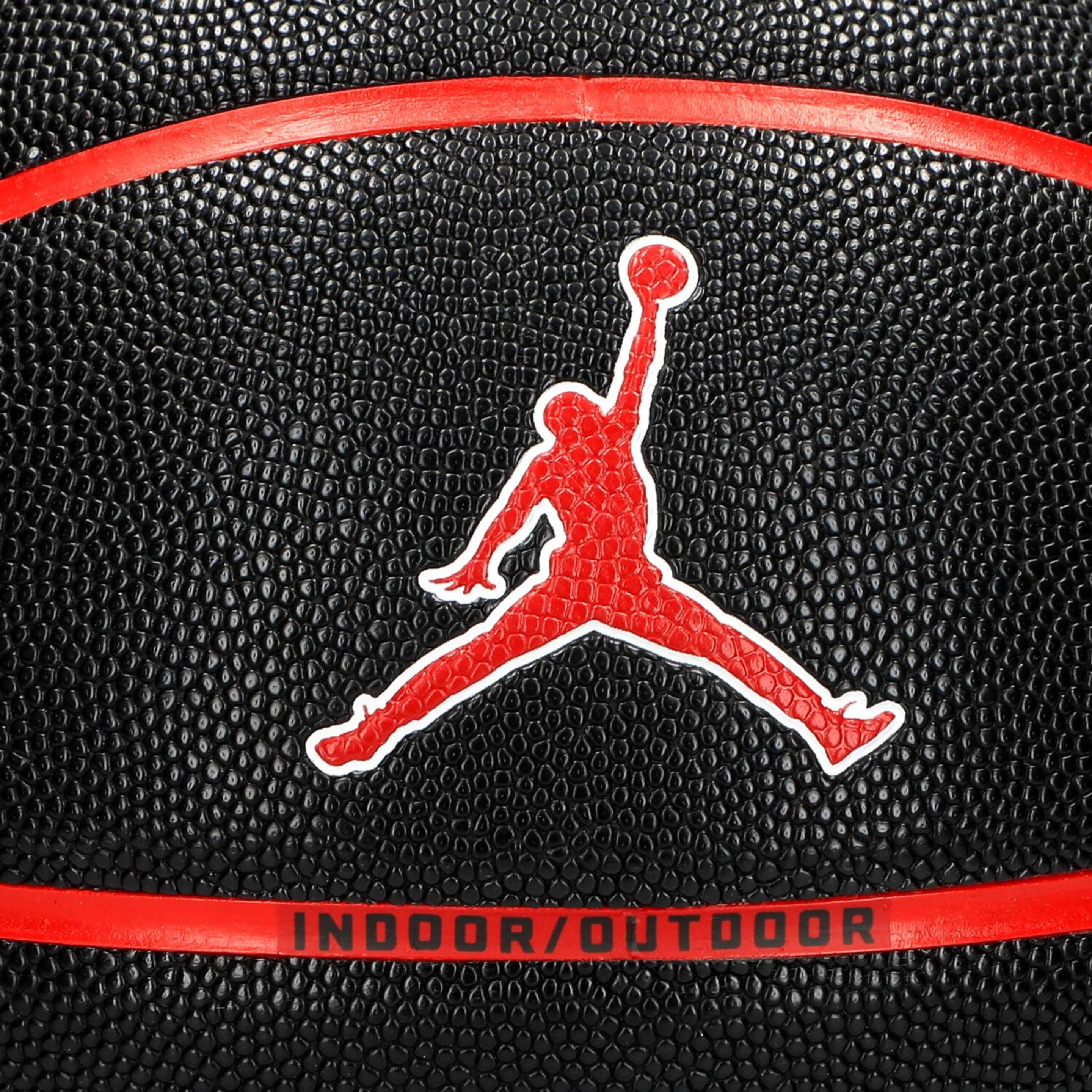 Nike Jordan Ultimate 2.0