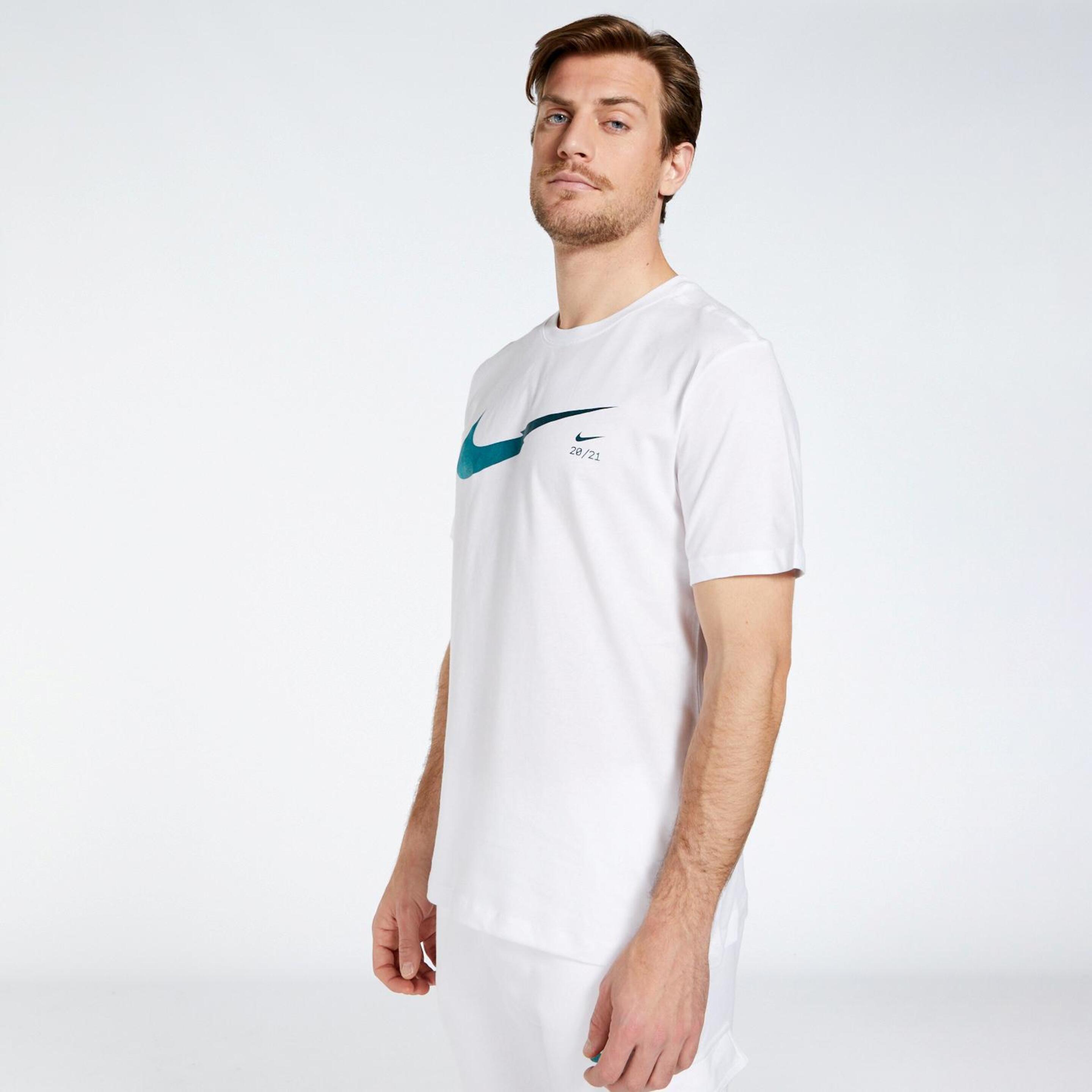 T-shirt  Nike