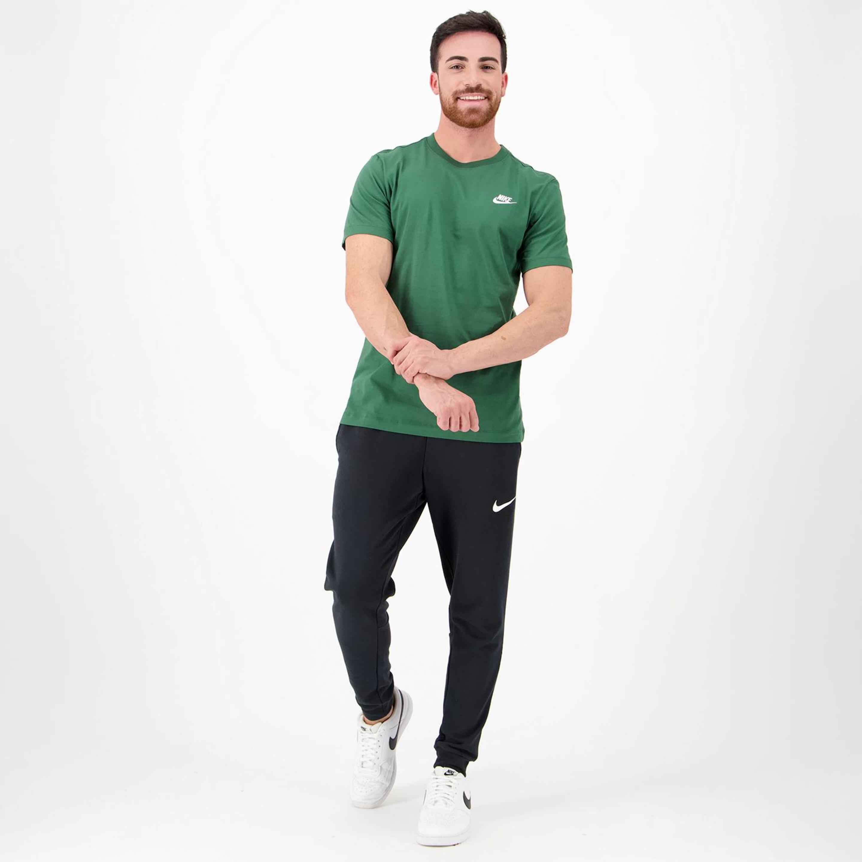 Nike Club - Verde - Camiseta Hombre