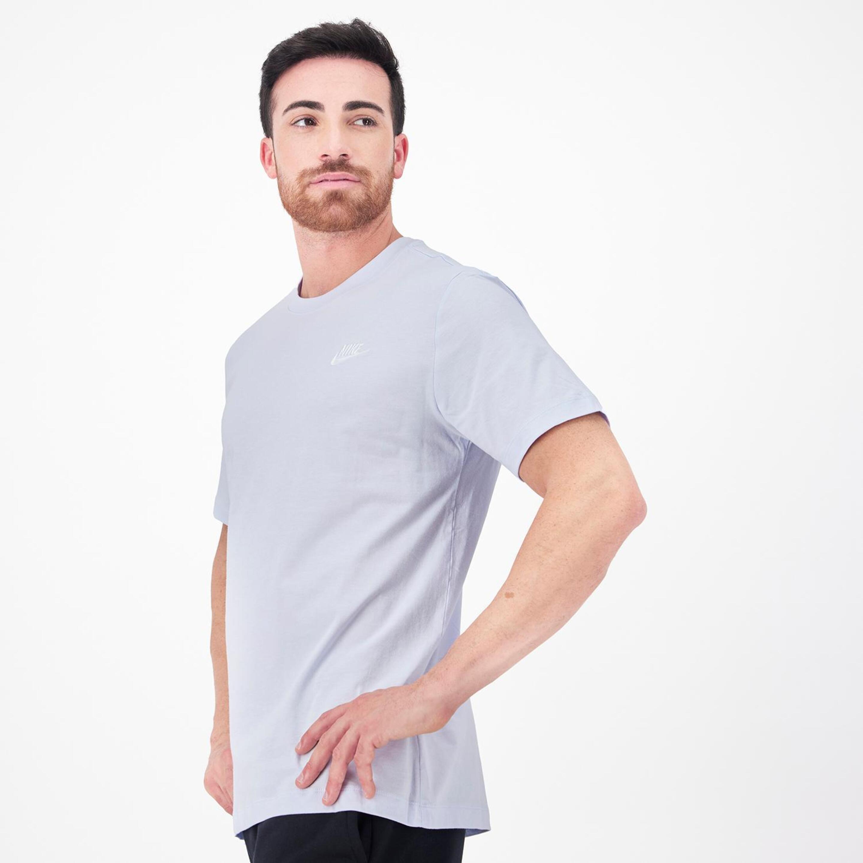 Nike Club - Gris - Camiseta Hombre