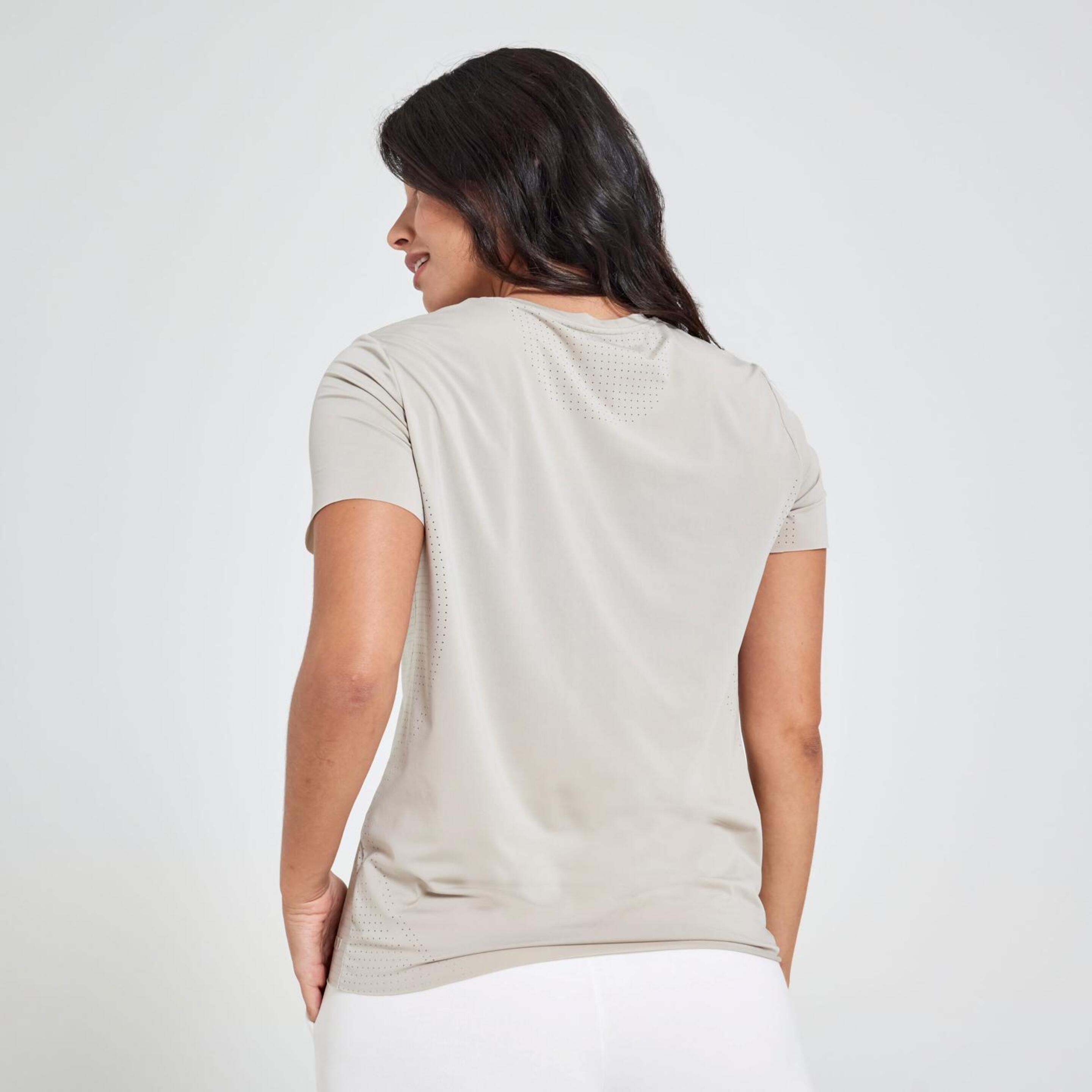 Doone Casual Luxe - Bege - T-shirt Mulher | Sport Zone