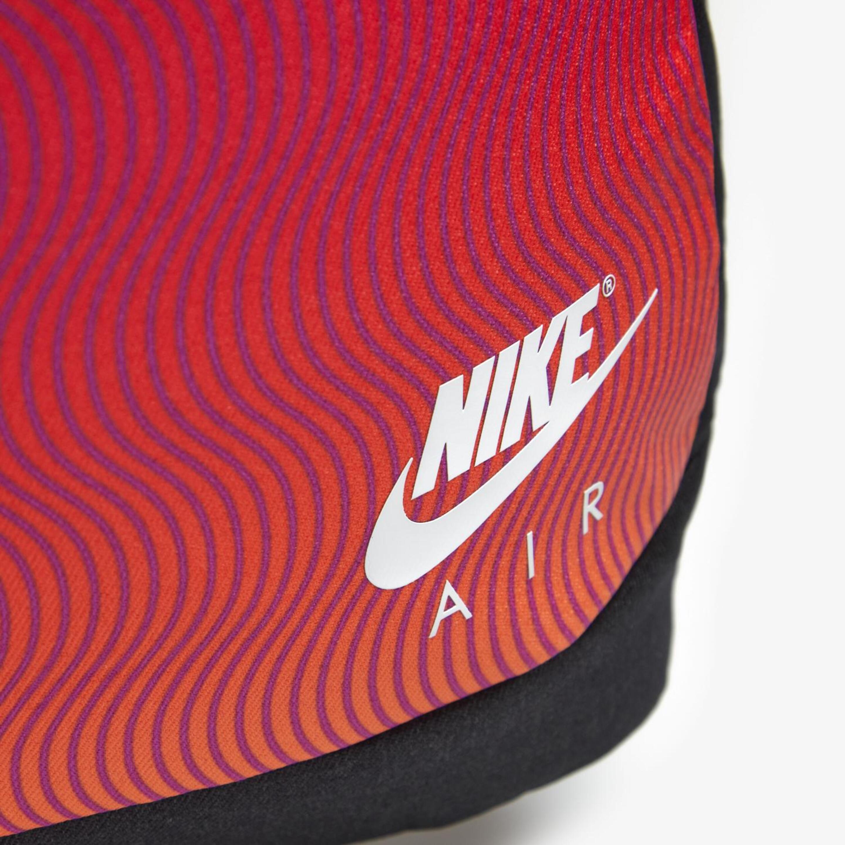Nike Elemental Premium  - Negro - Mochila 25 L