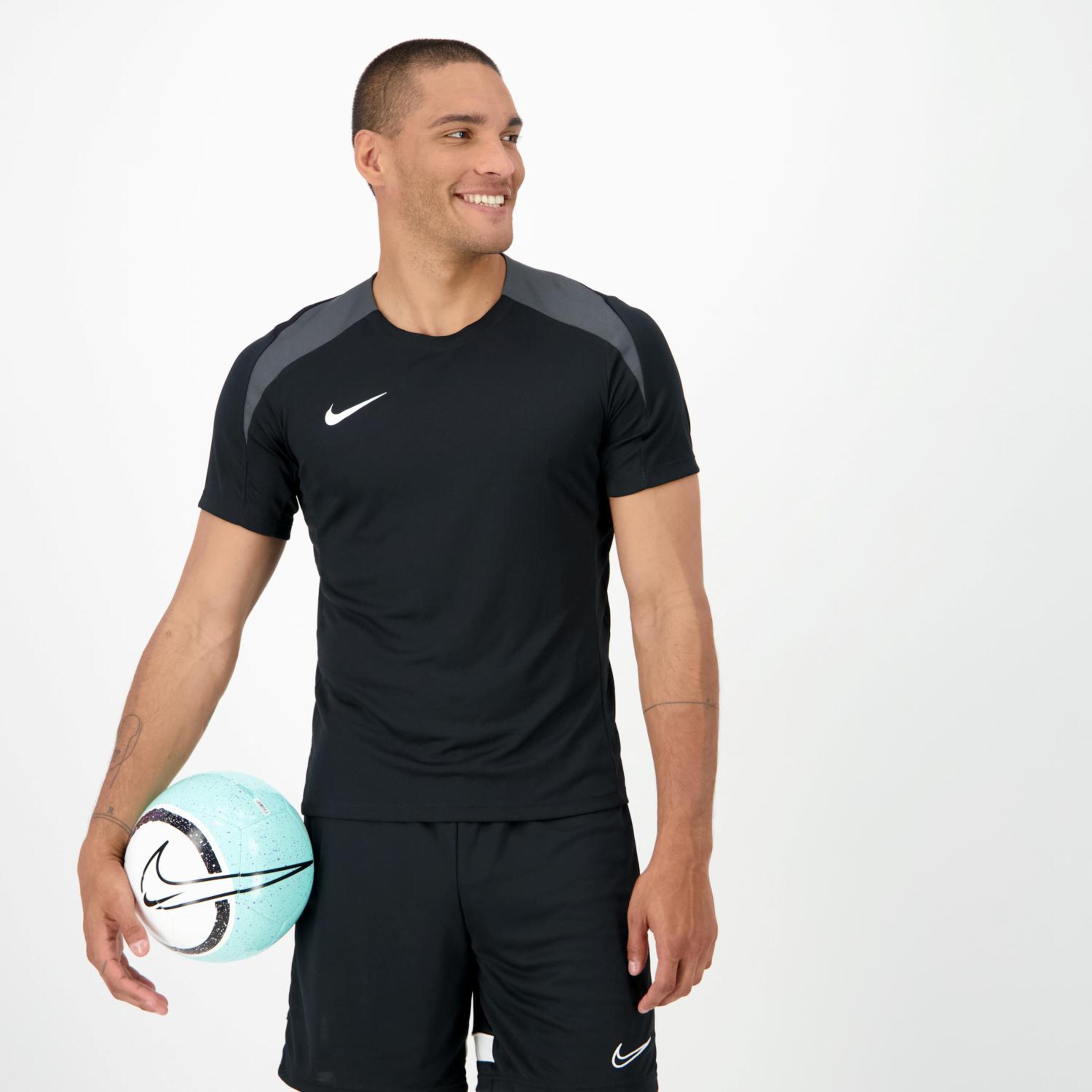 Nike Strike - Preto - T-shirt Futebol Homem | Sport Zone