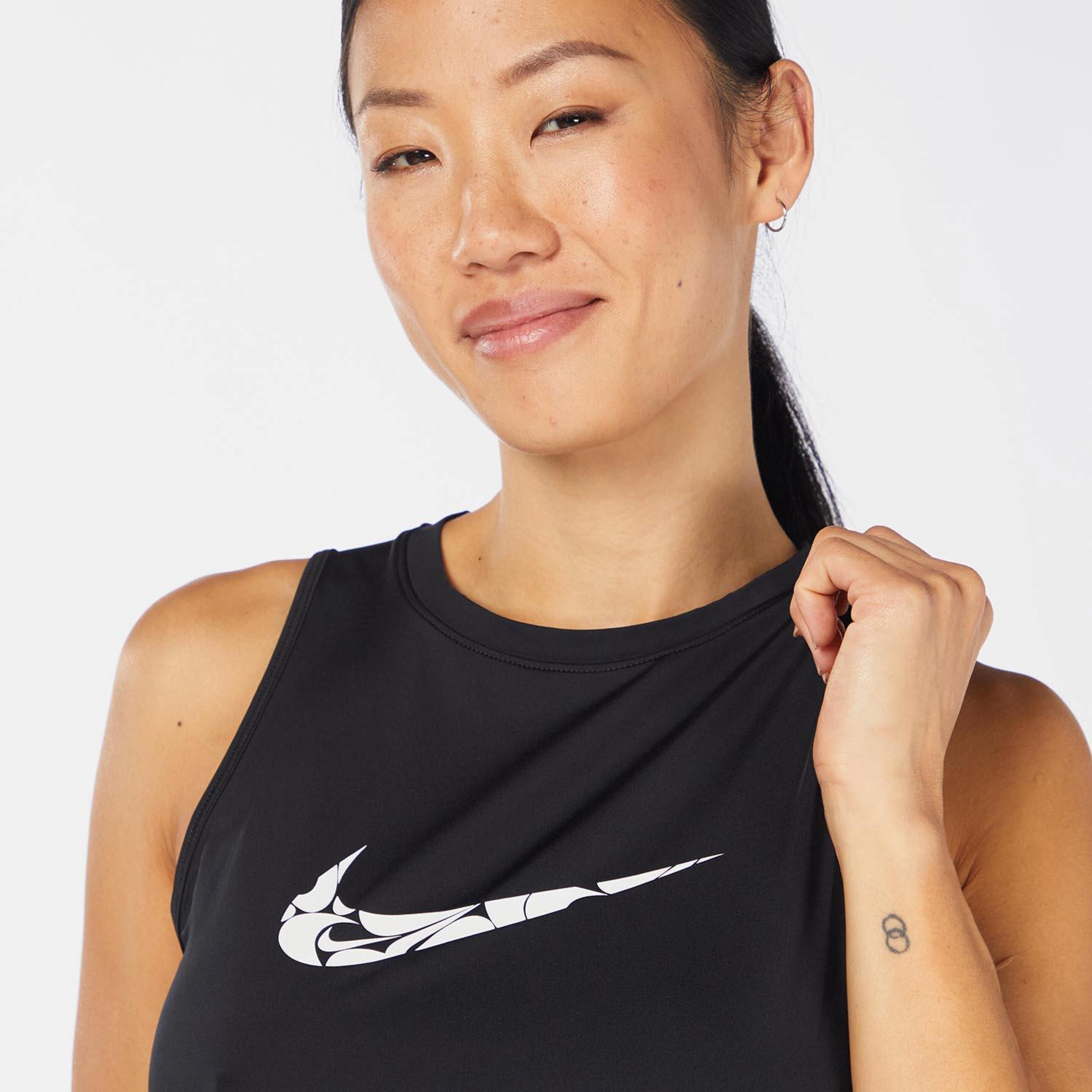 Camiseta Nike - Negro - Camiseta Running Mujer  | Sprinter