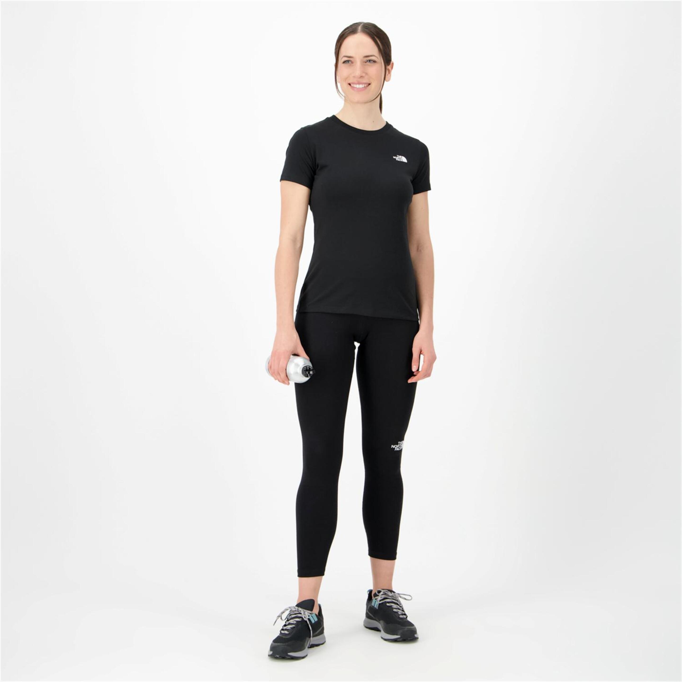 The North Face Simple Dome - Preto - T-shirt Trekking Mulher  | Sport Zone