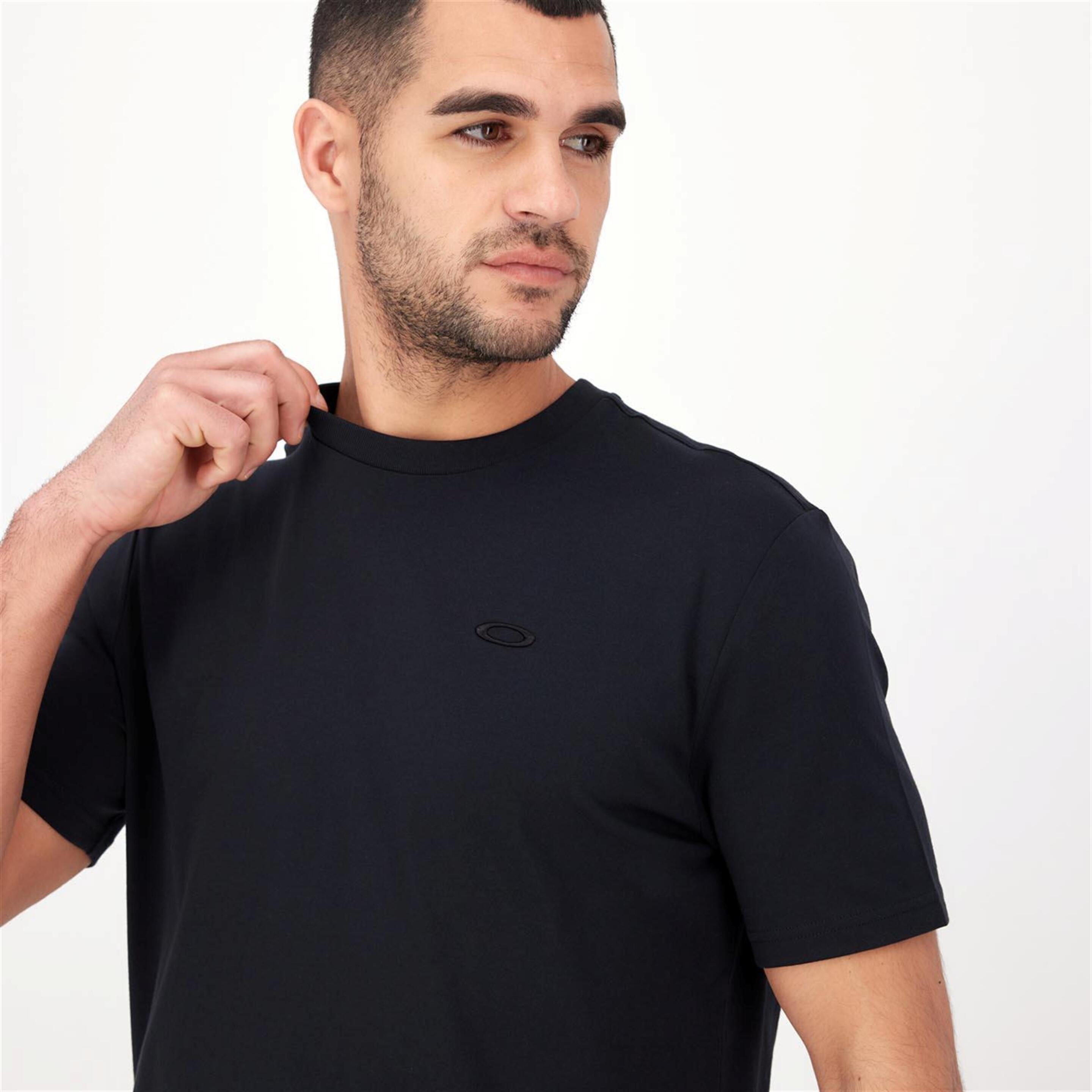 Oakley Relax 2.0 - Negro - Camiseta Montaña Hombre
