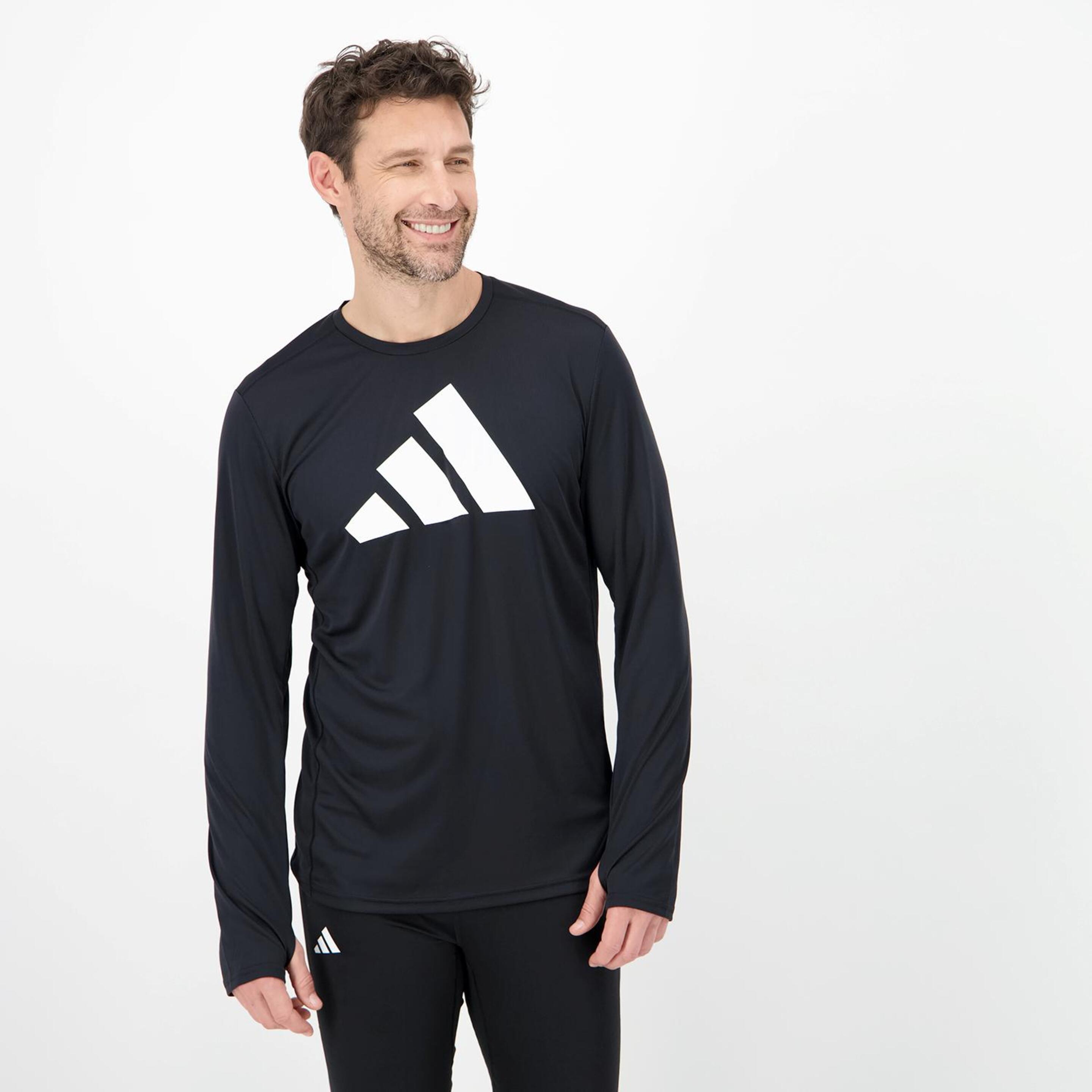 T-shirt adidas