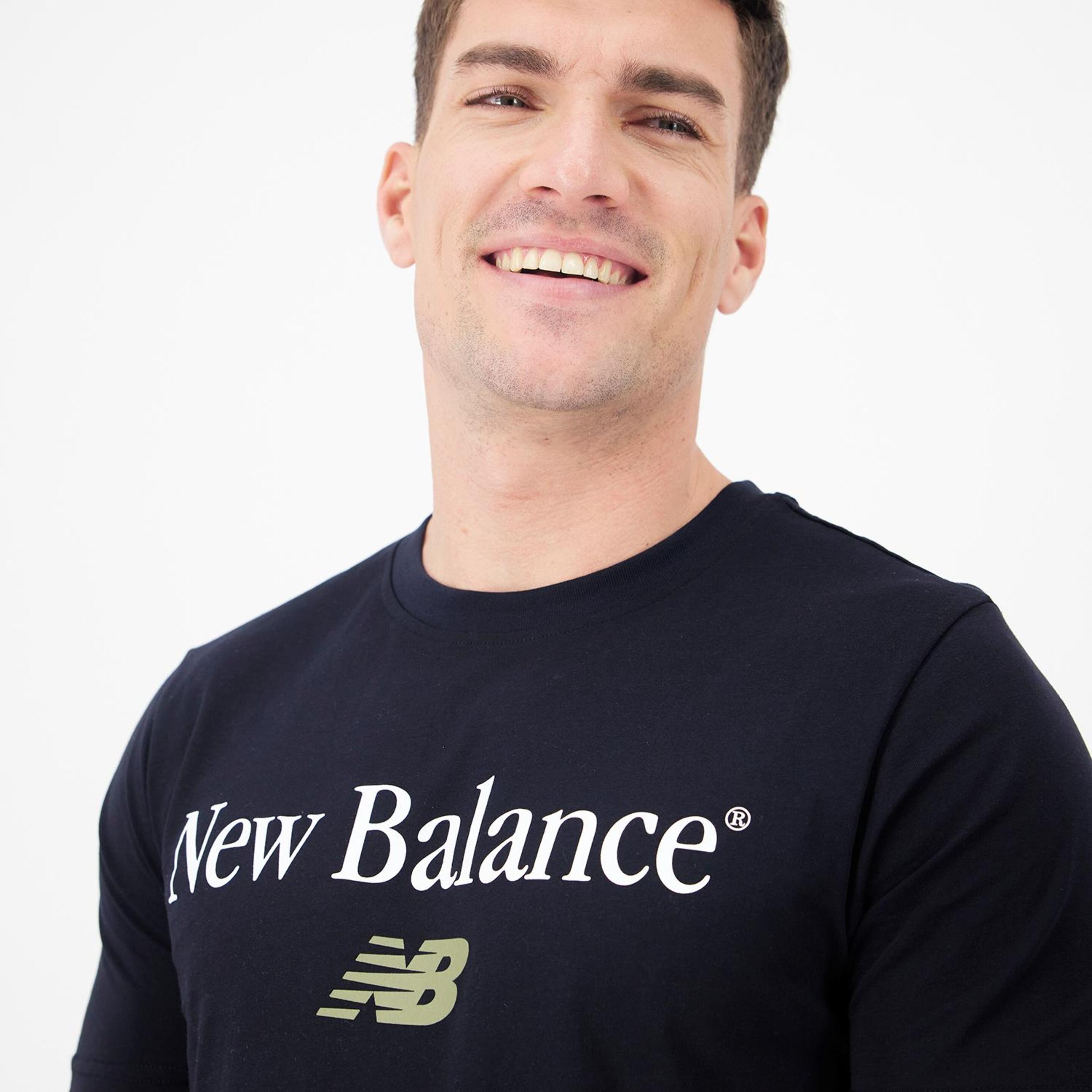 New Balance Vintage - Negro - Camiseta Hombre