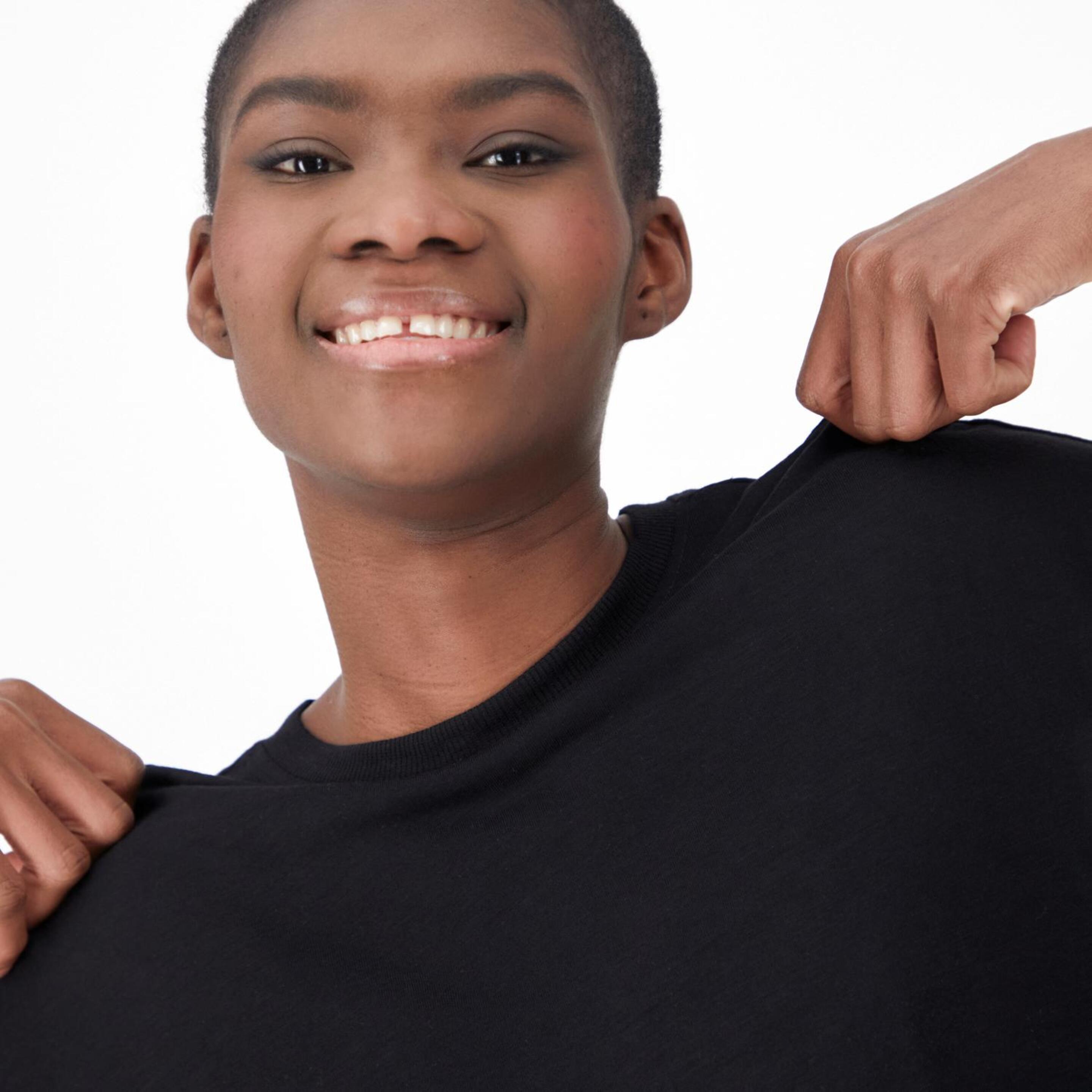 Up Basic - Negro - Camiseta Oversize Mujer