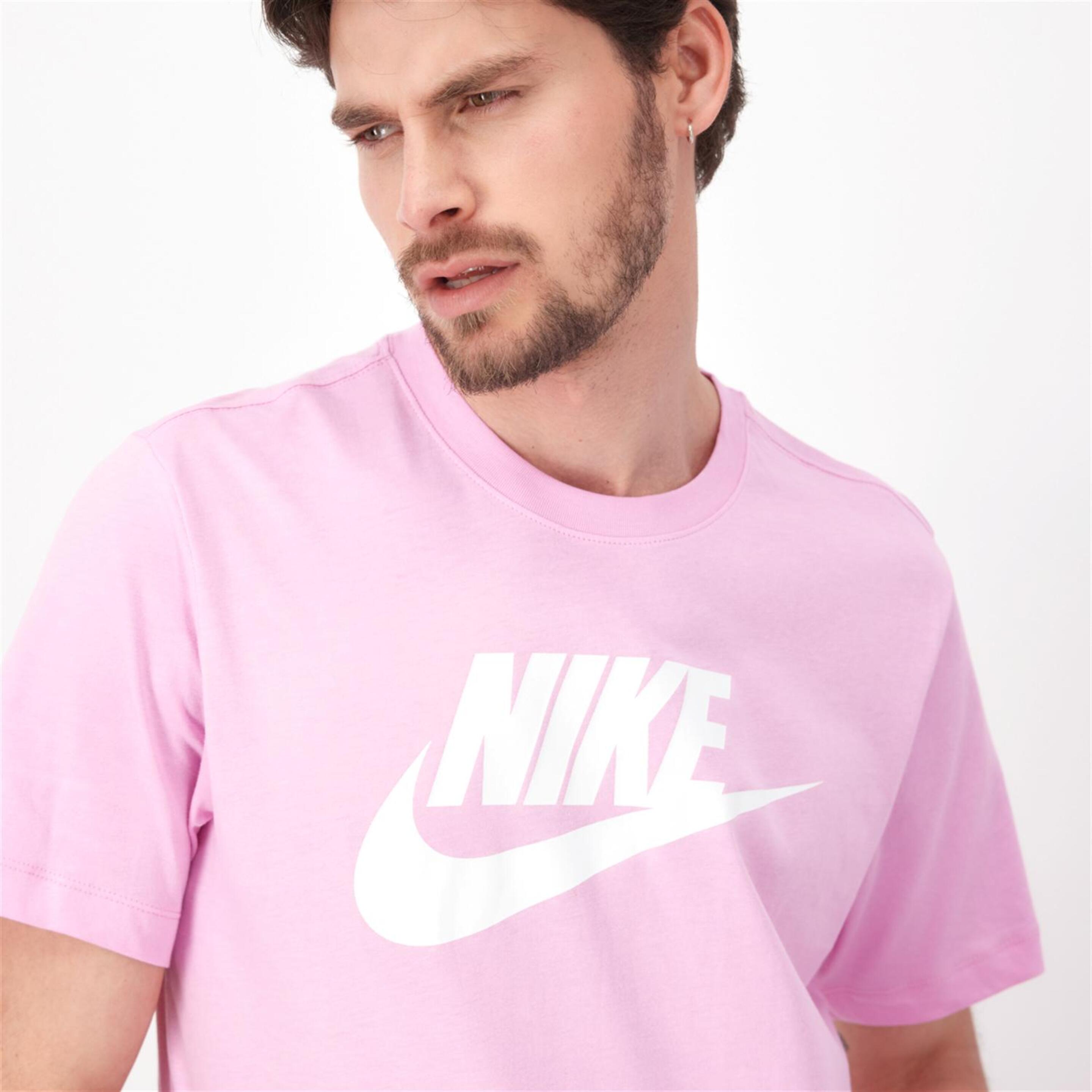 Nike Club Swoosh - Rosa - Camiseta Hombre