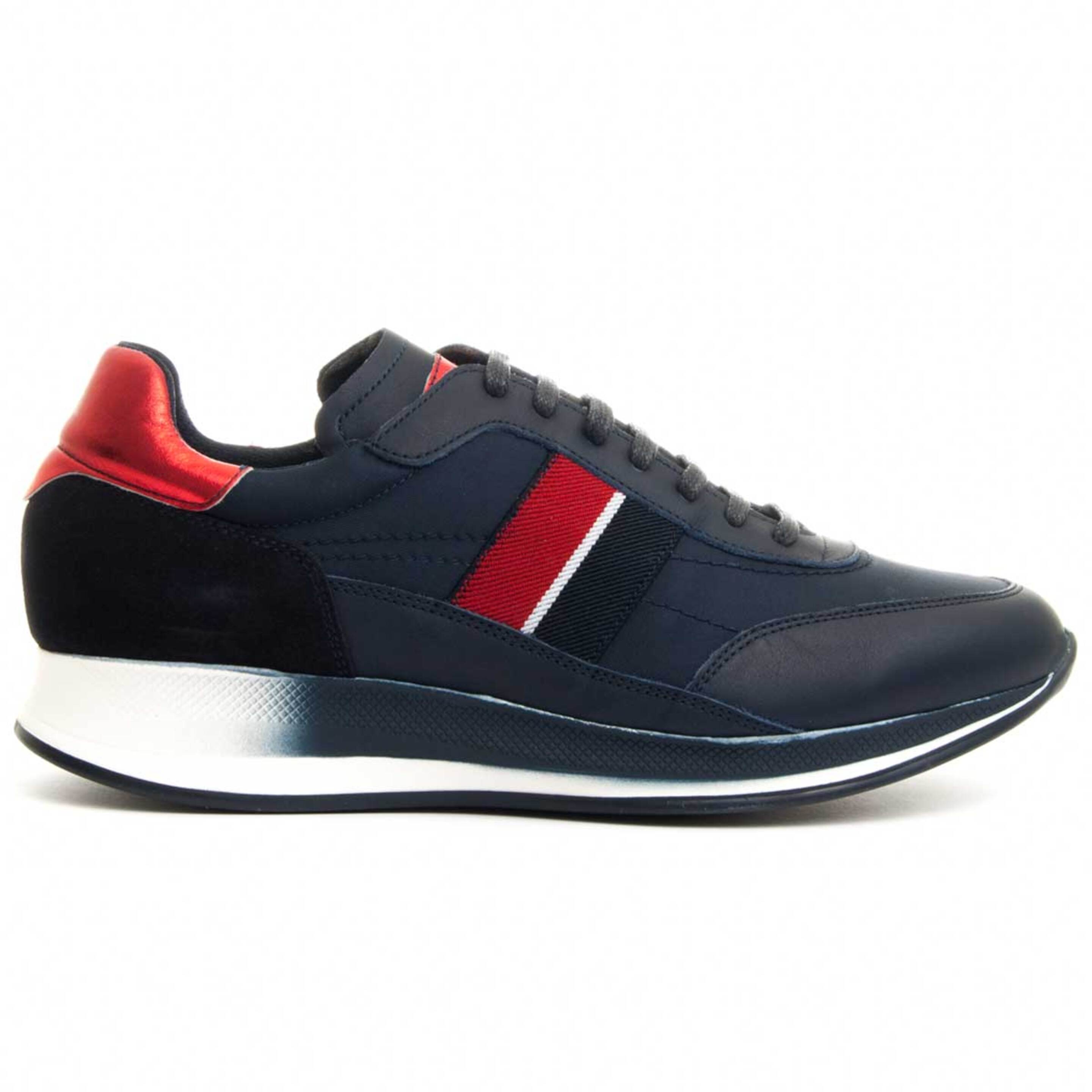 Sneaker Tendencia De Hombre Color Azul Madmen Montevita