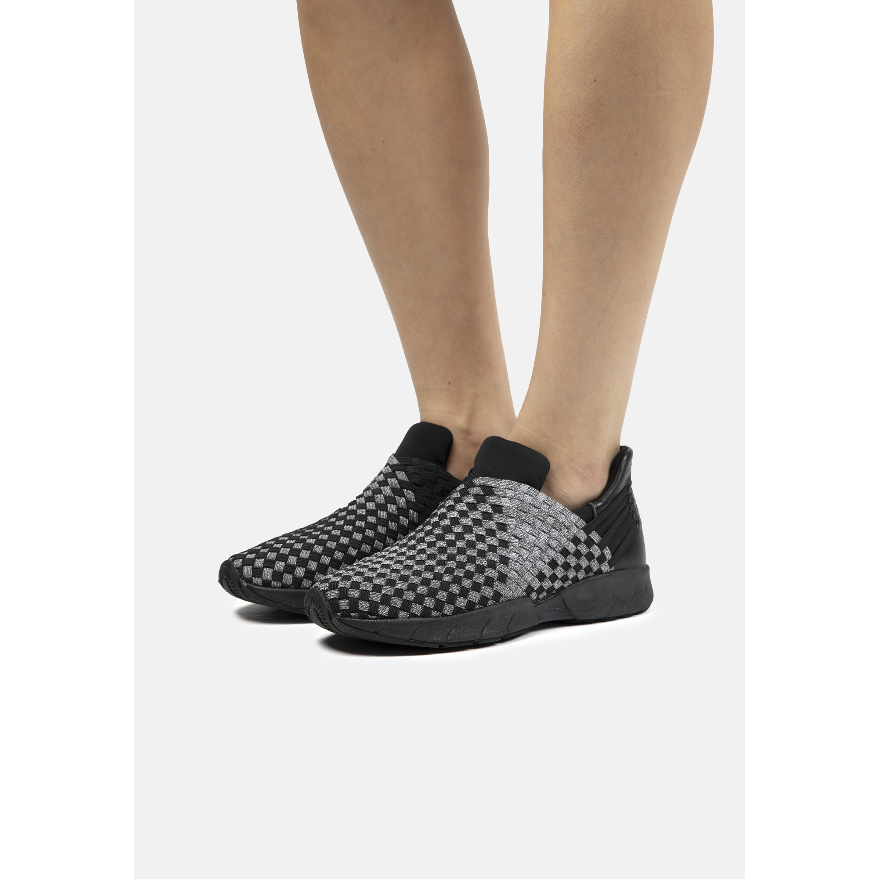 Zapatillas Deportivas De Mujer Bernie Mev De Textil En Negro (talla 35 A 42)