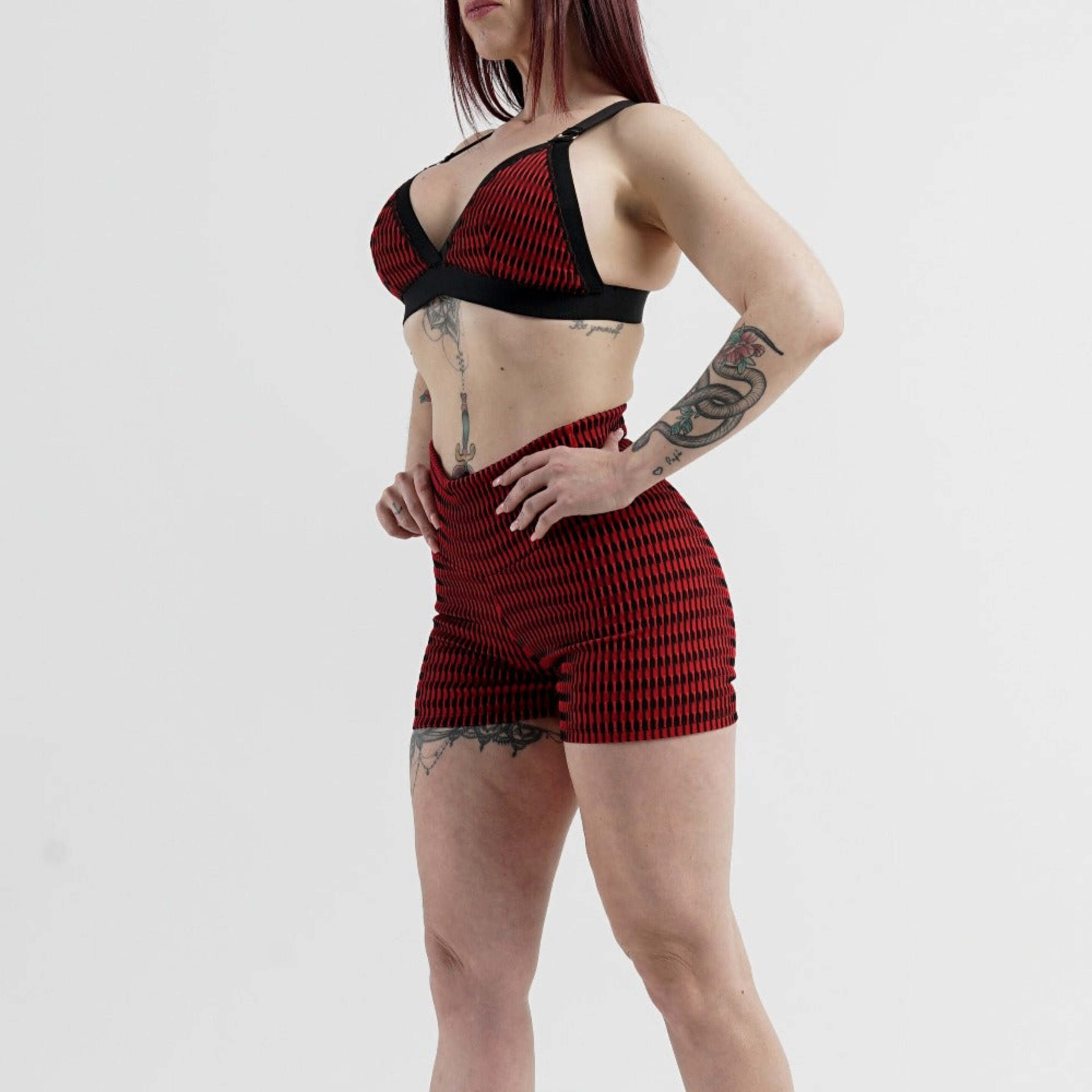 Set Short & Top Water Forza - Rojo/Negro - Set Short & Top Fitness Mujer  MKP