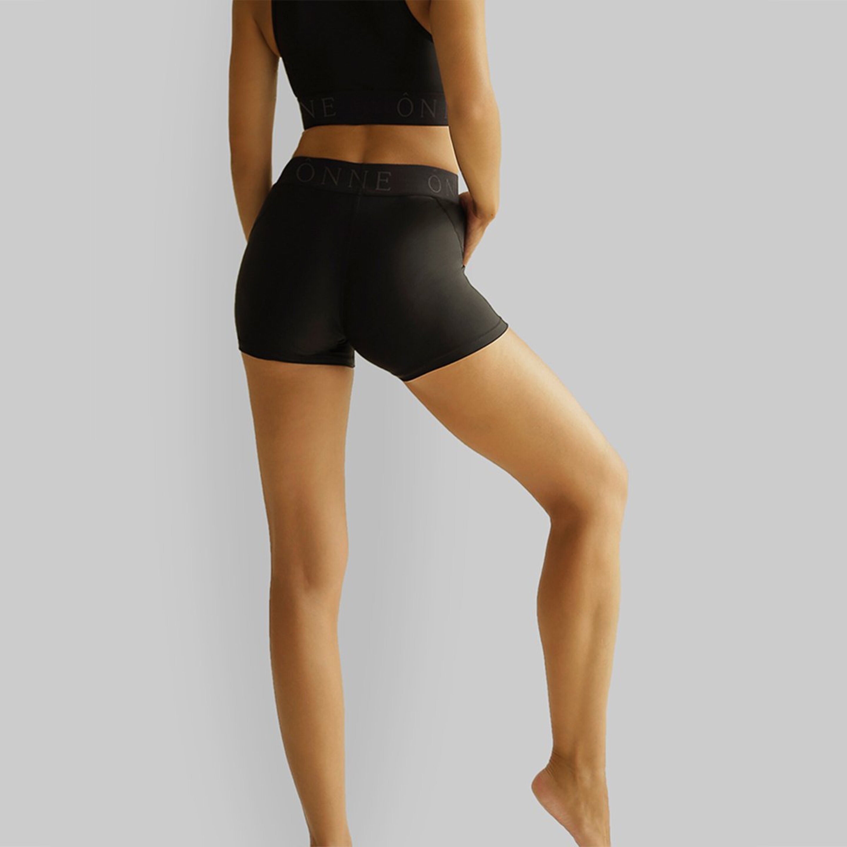 Mallas Cortas ônne Idaly Shorts - Negro - Yoga Mujer  MKP