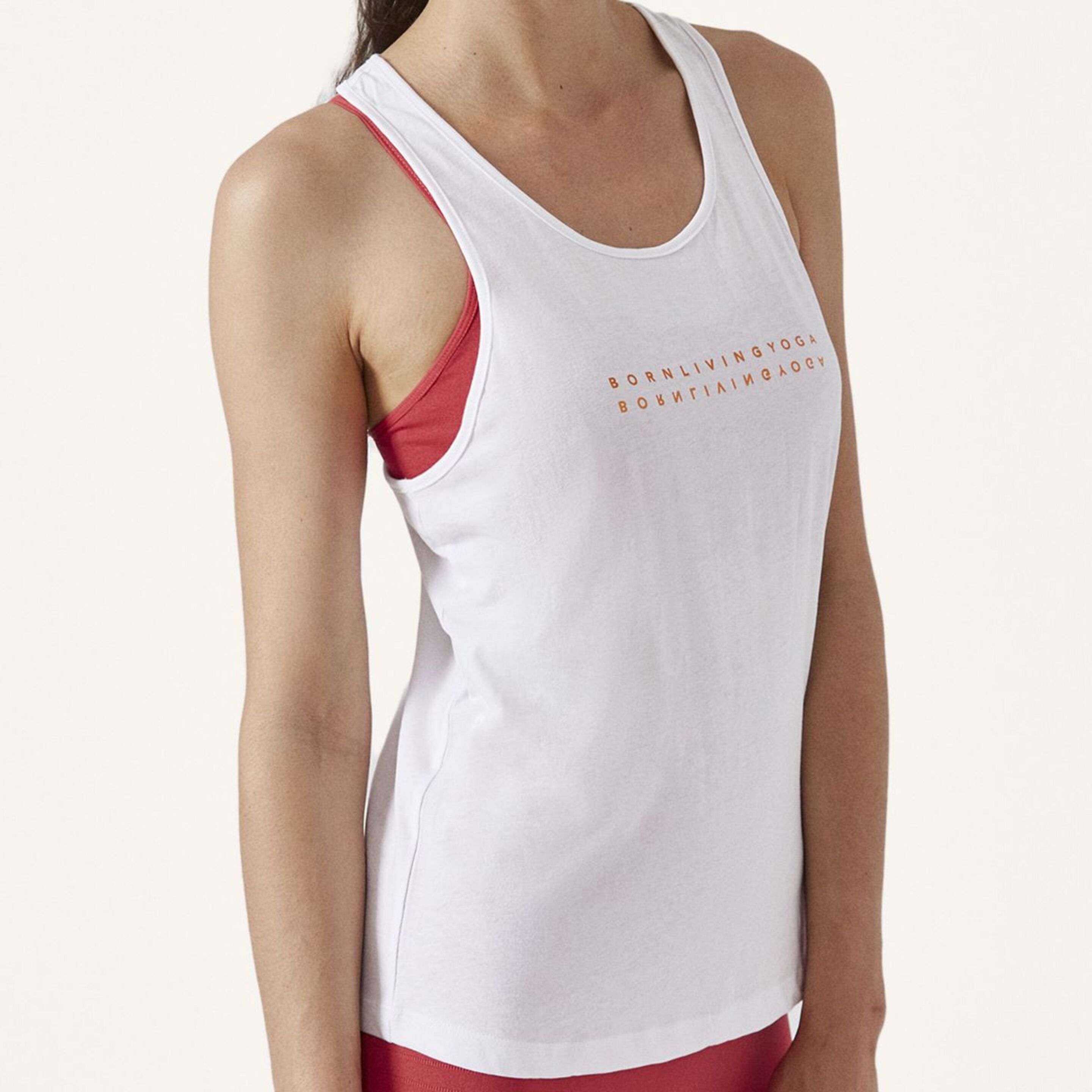 Camiseta De Mujer Bronze Born Living Yoga