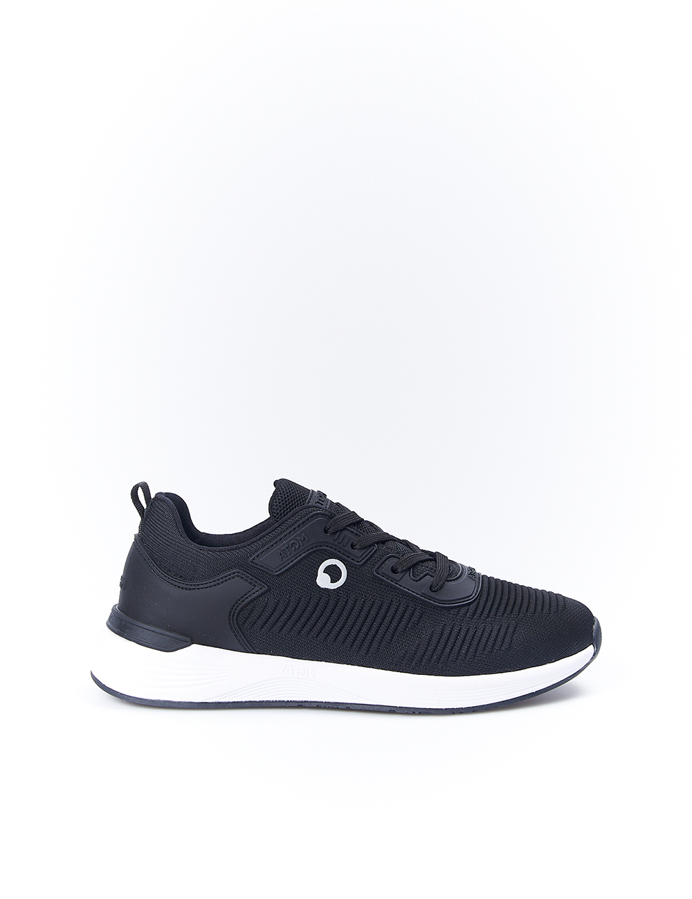 Zapatos Deportivos Atom By Fluchos At107 - Negro - Sneakers Para Mujer  MKP