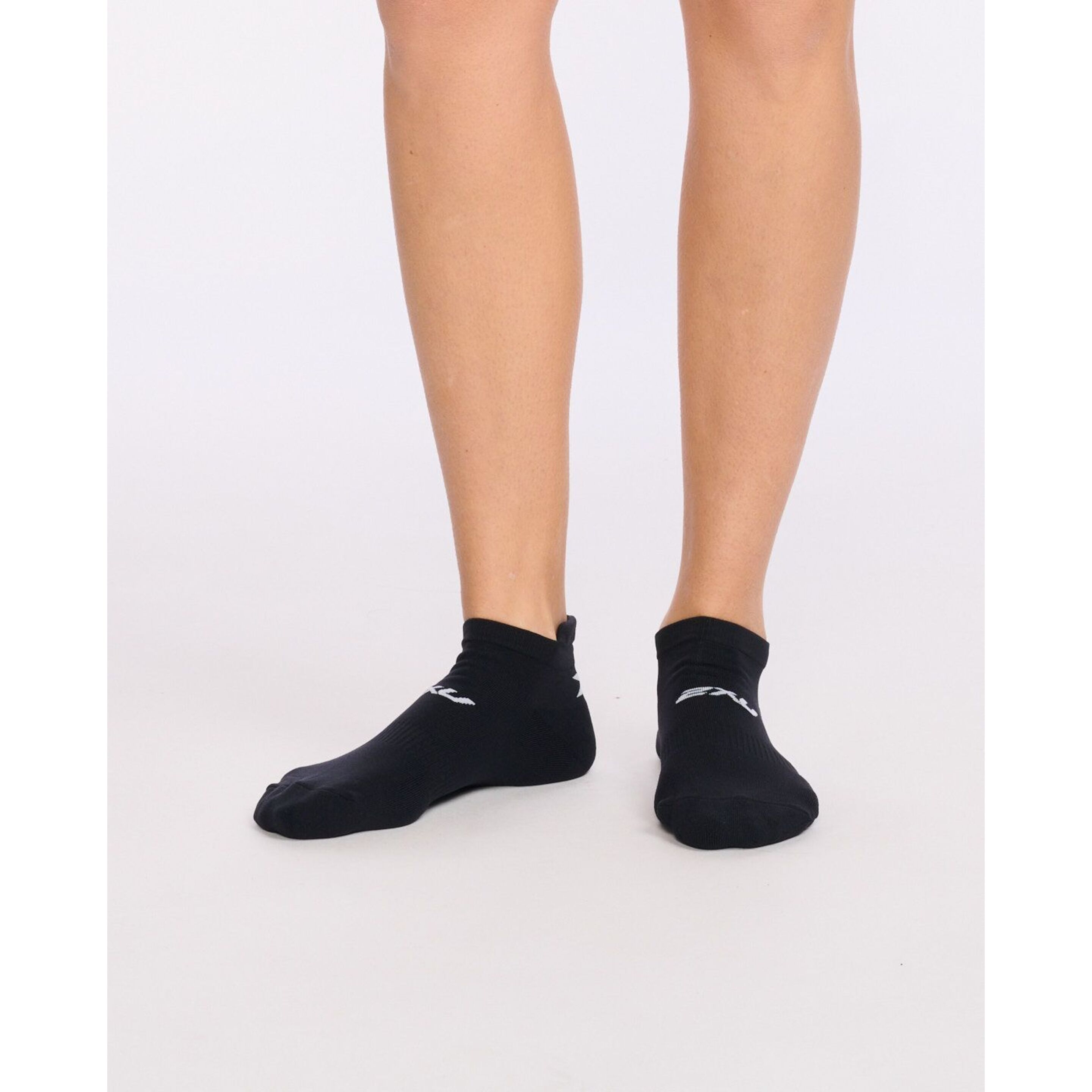 Calcetines 2xu Ankle - negro-blanco - 