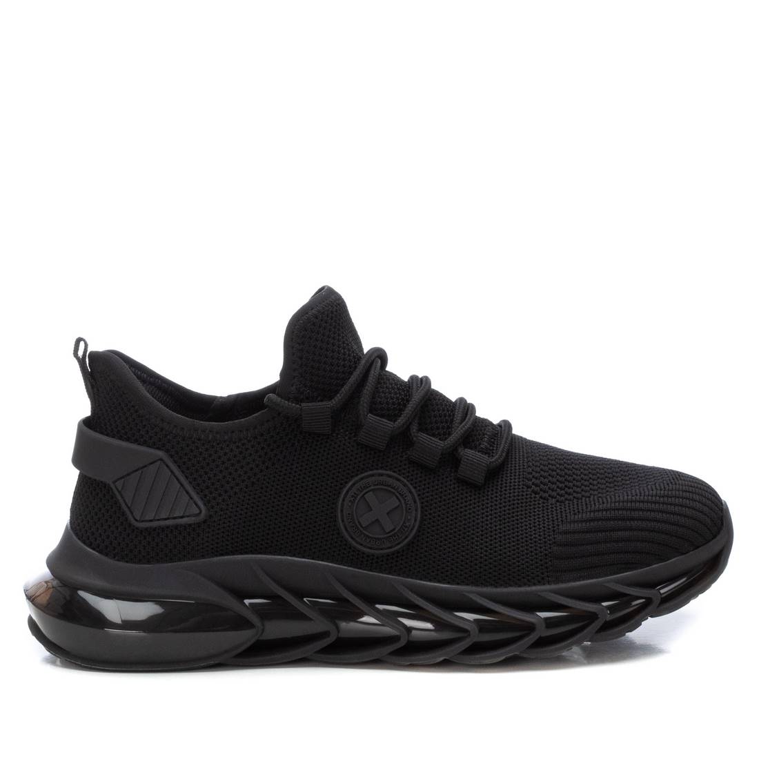 Sneaker Xti 142475 - negro - 