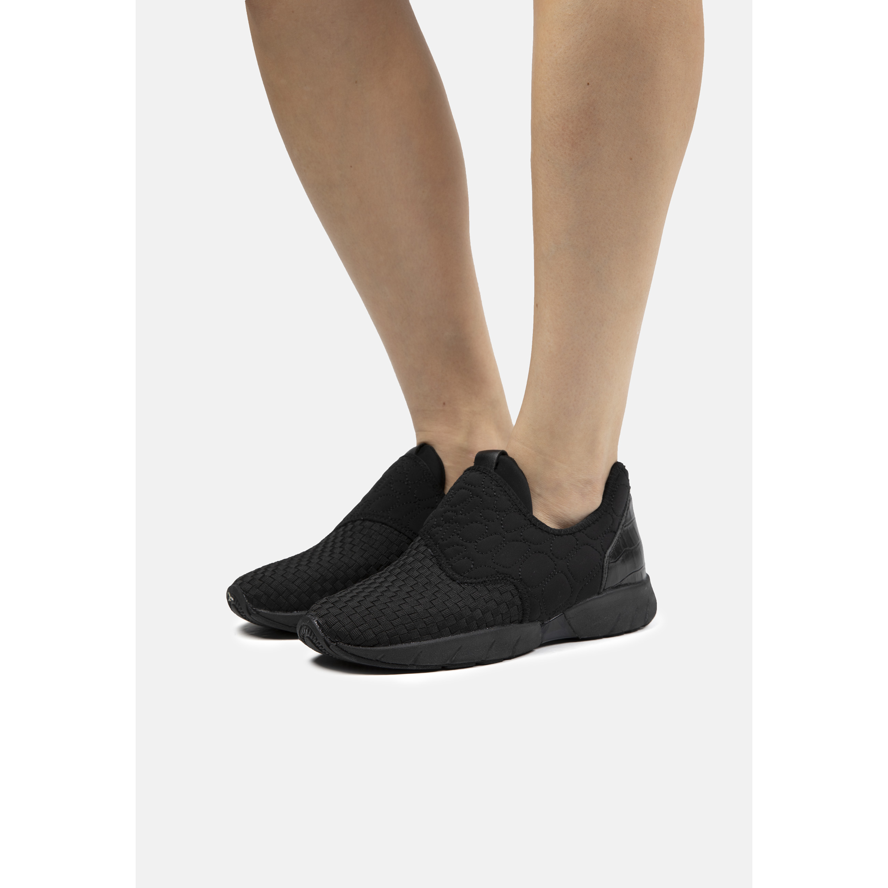 Zapatillas Deportivas De Mujer Bernie Mev De Textil En Negro (talla 35 A 42)