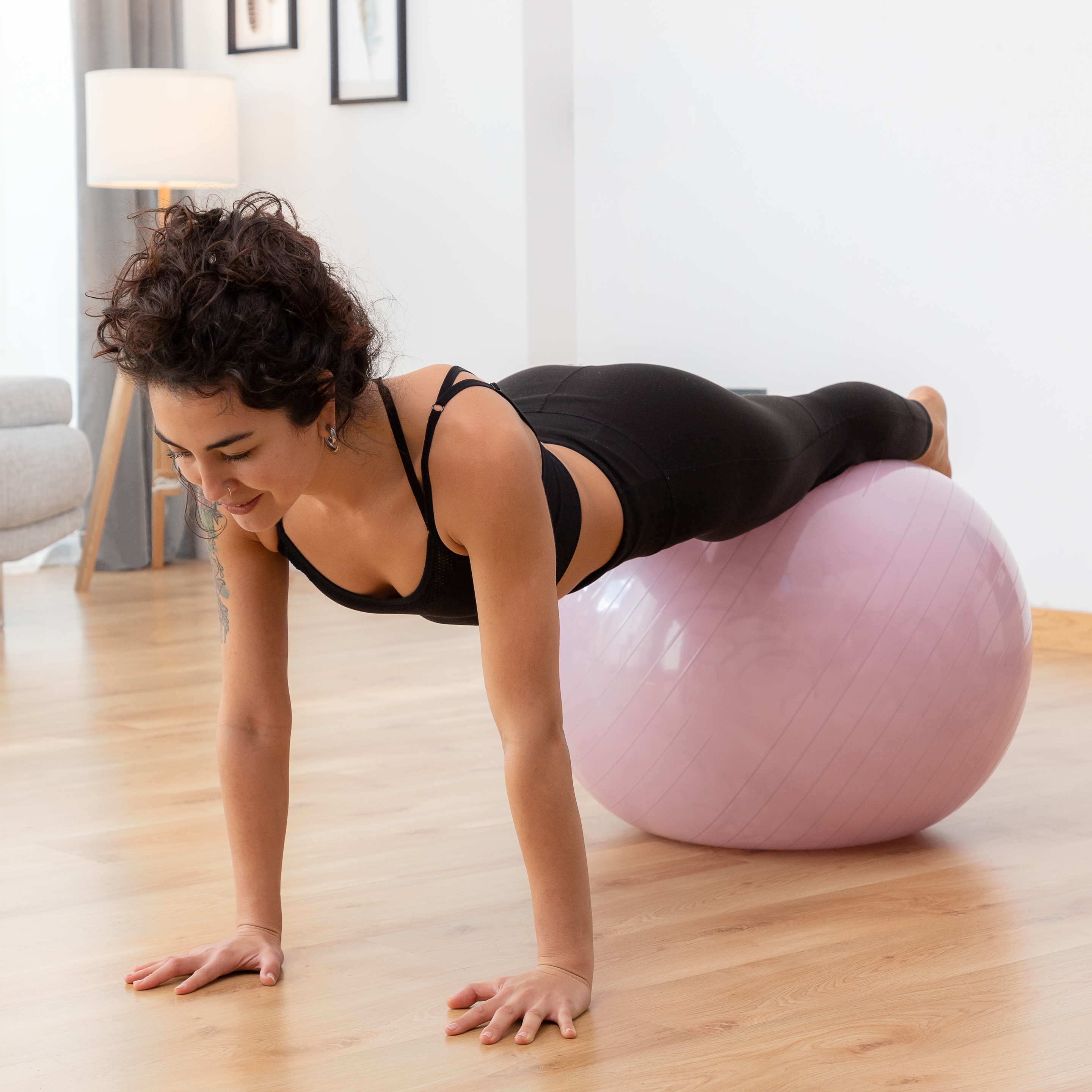 Pelota De Yoga Con Anillo De Estabilidad Y Bandas De Resistencia Ashtanball Innovagoods