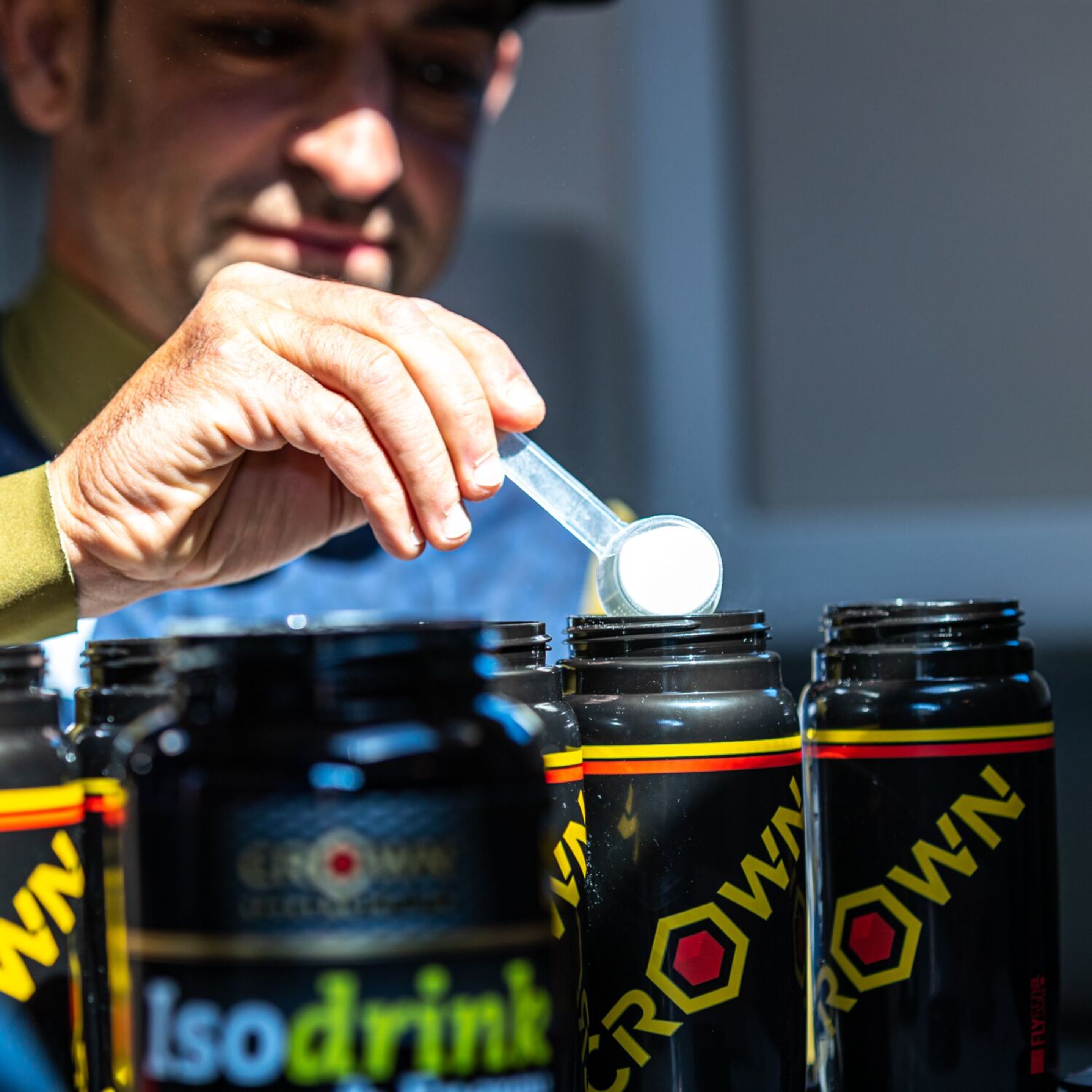 Bote De Bebida Isotónica En Polvo ‘isodrink & Energy‘ Limón 640 G - Hidratación Y Energía  MKP