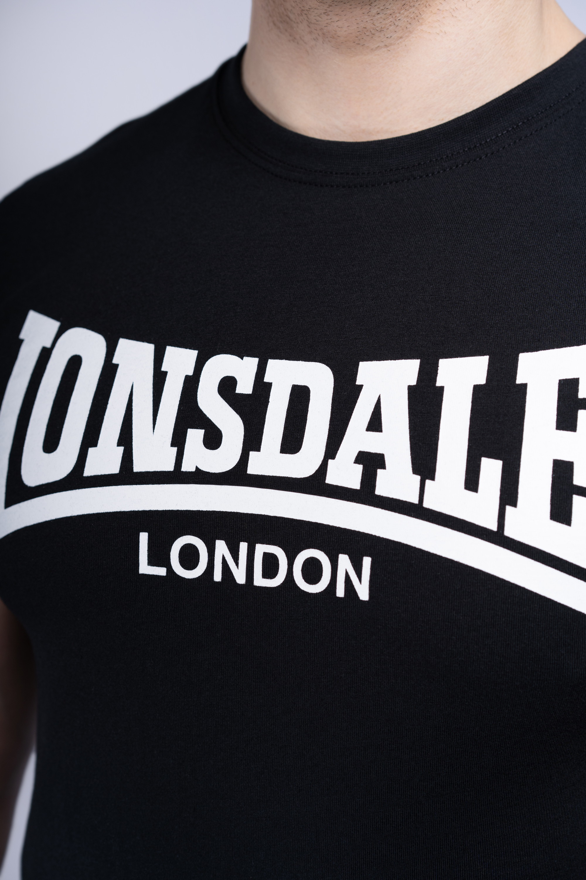 Conjunto De Camiseta Y Pantalón Corto Regular Fit Moy Lonsdale