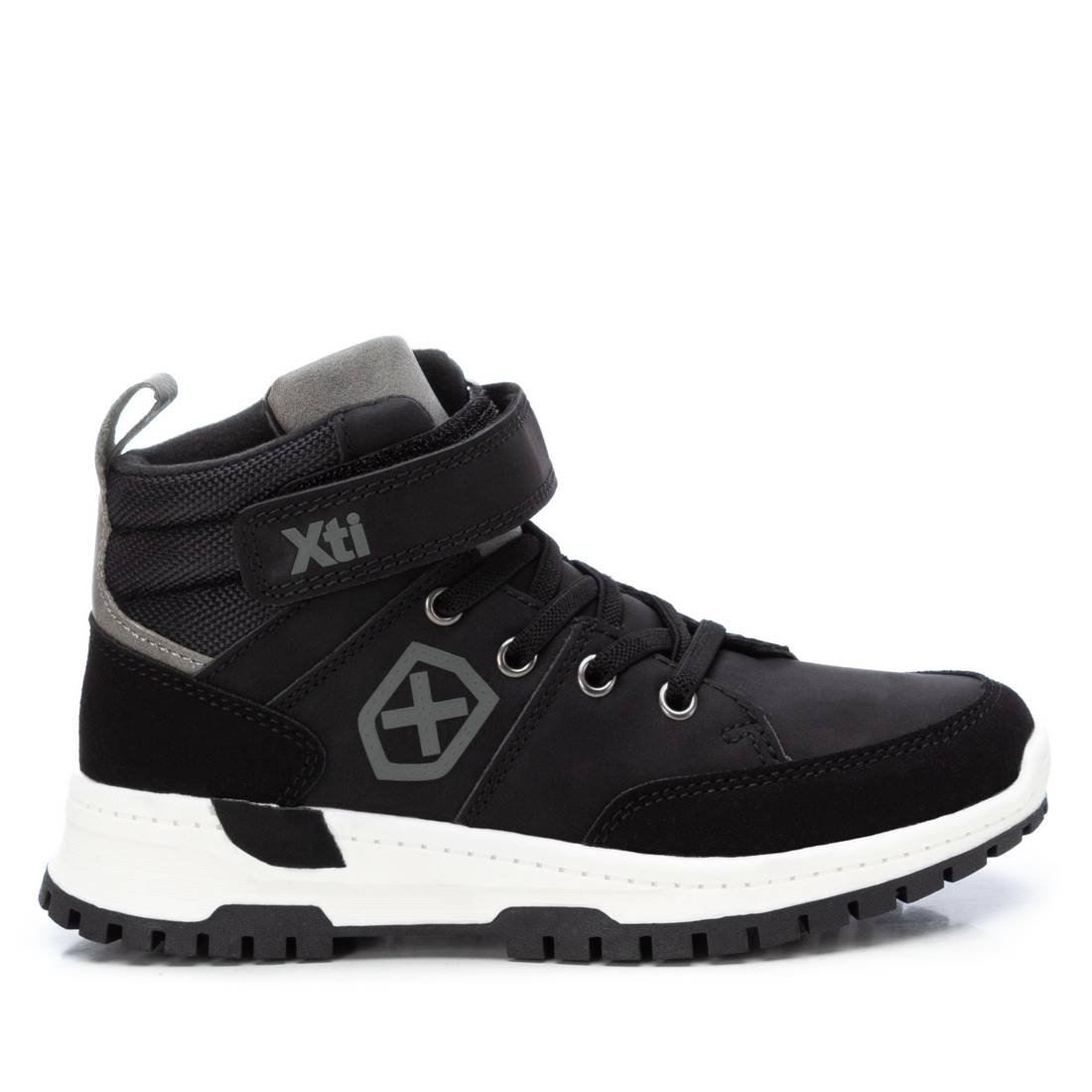 Sneaker Xti 150059 - negro - 
